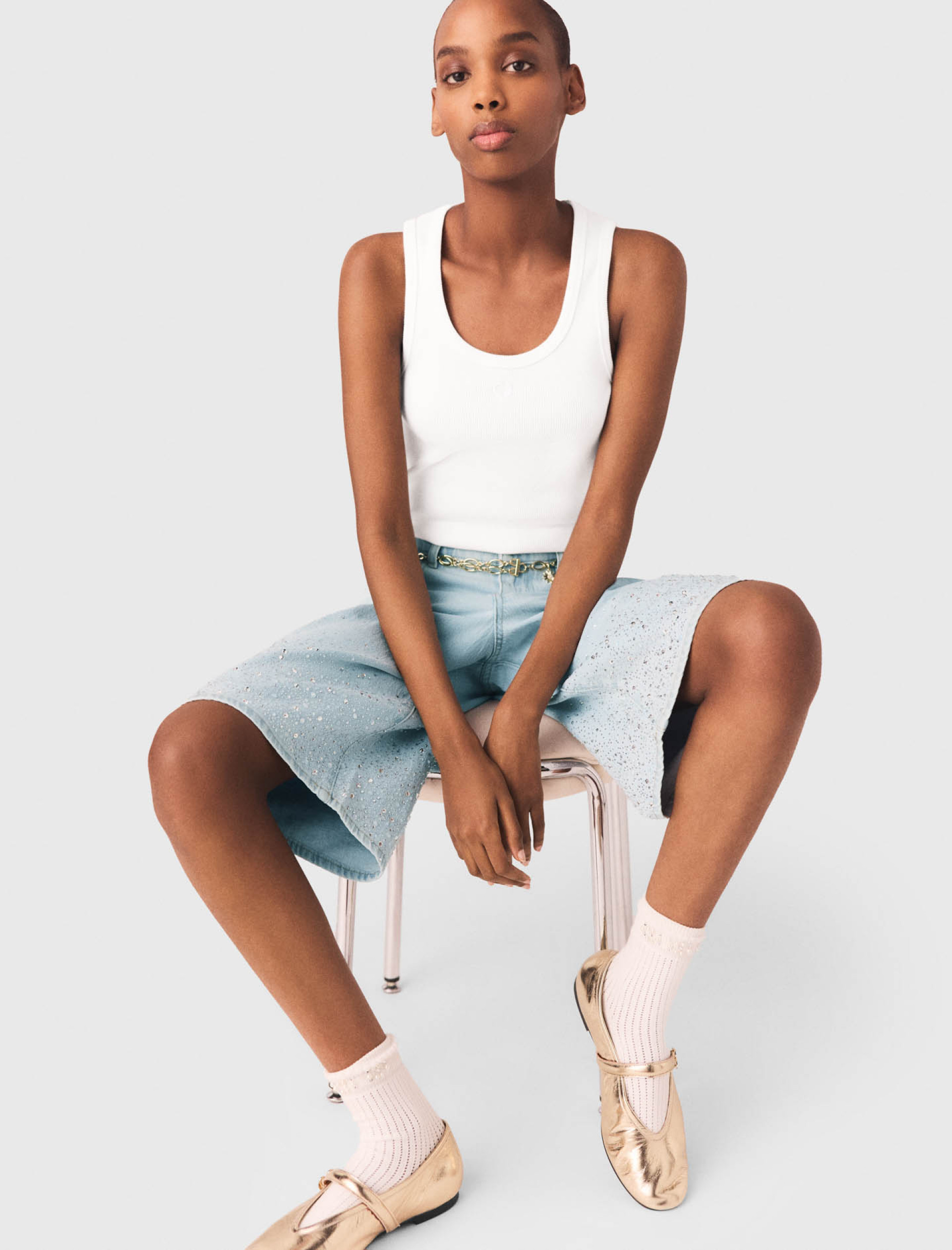 Жіночі джинсові бермуди зі стразами