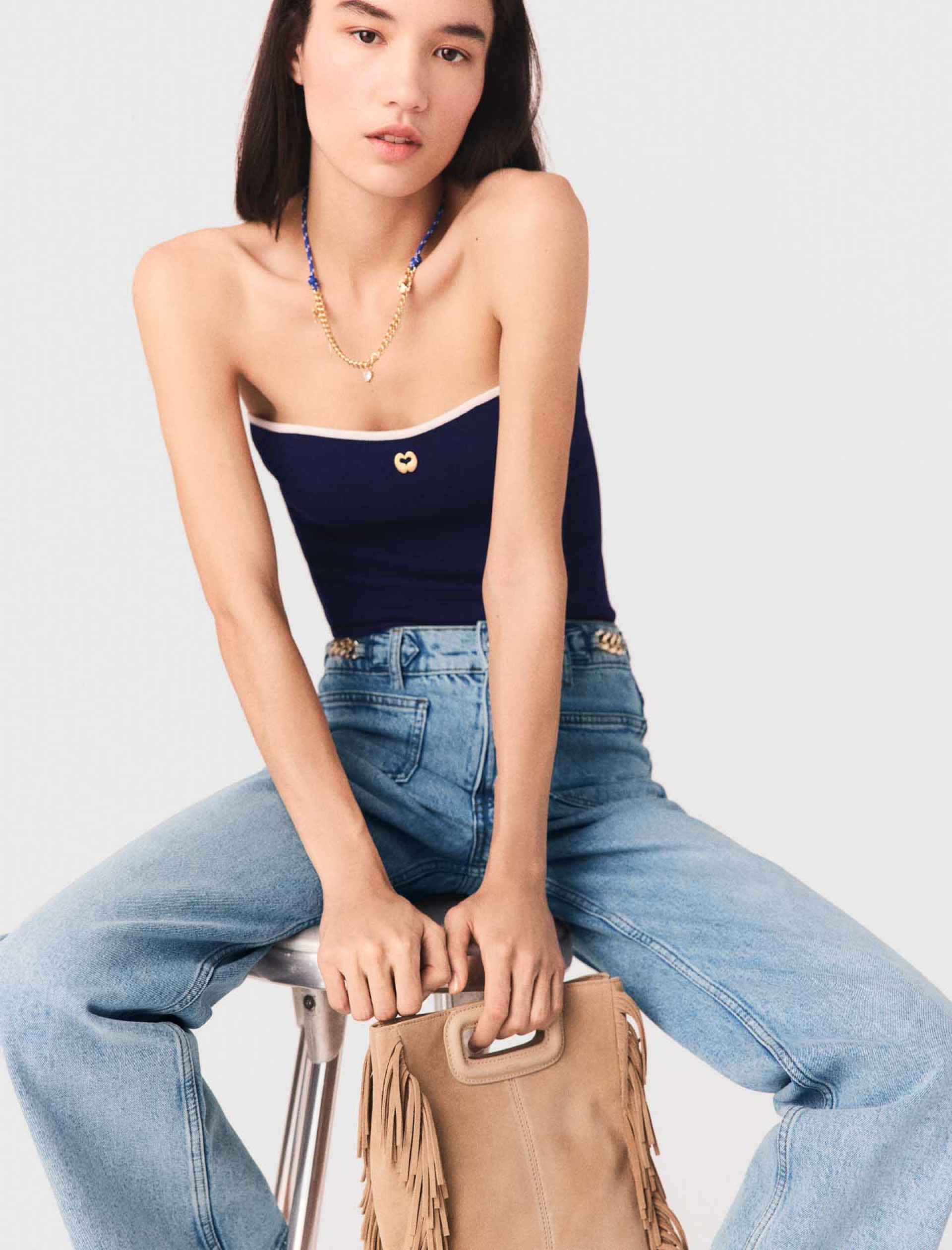 Женский топ-бюстье с контрастной отделкой