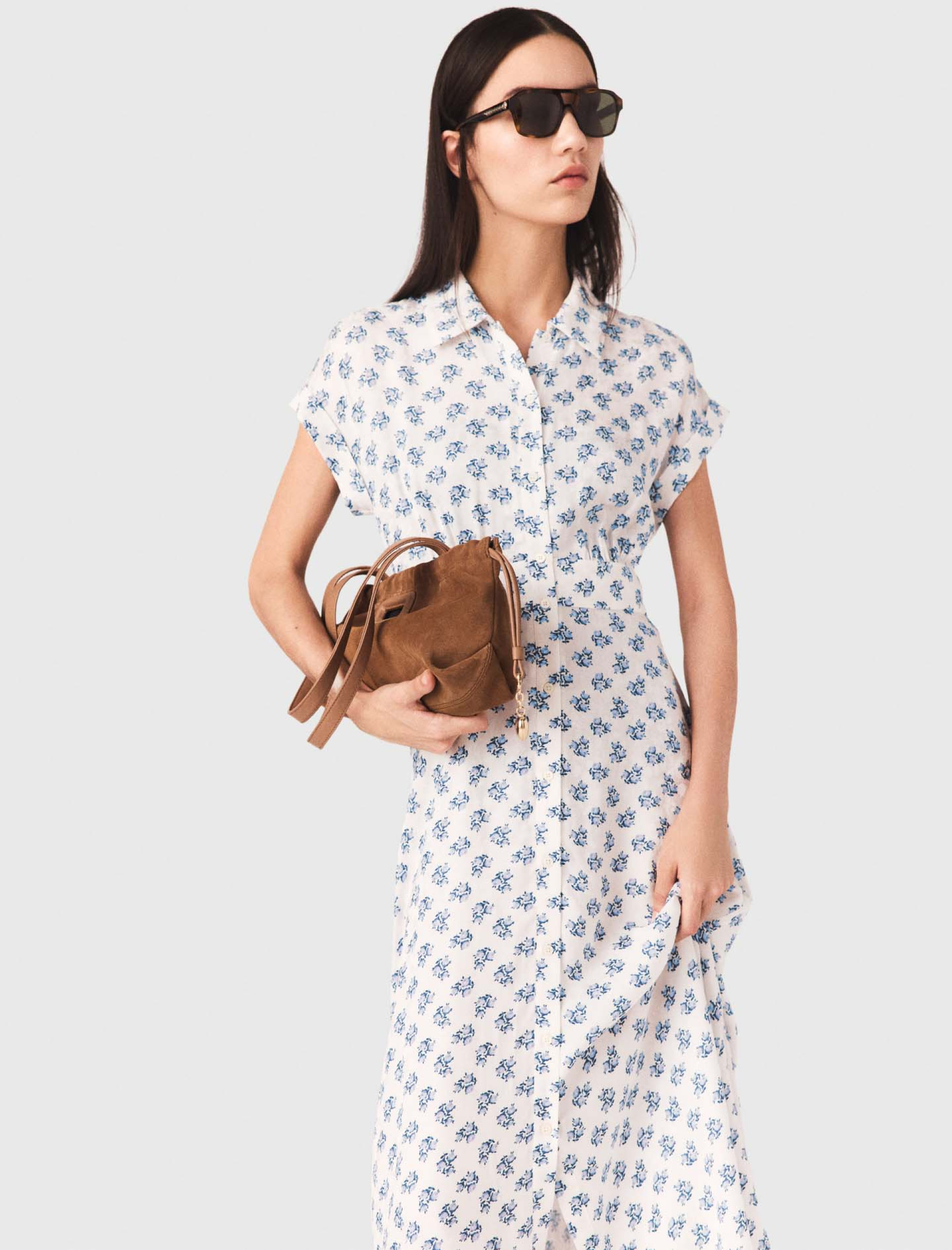 Жіноча довга сукня з квітковим принтом Жіноча довга сукня з квітковим принтом