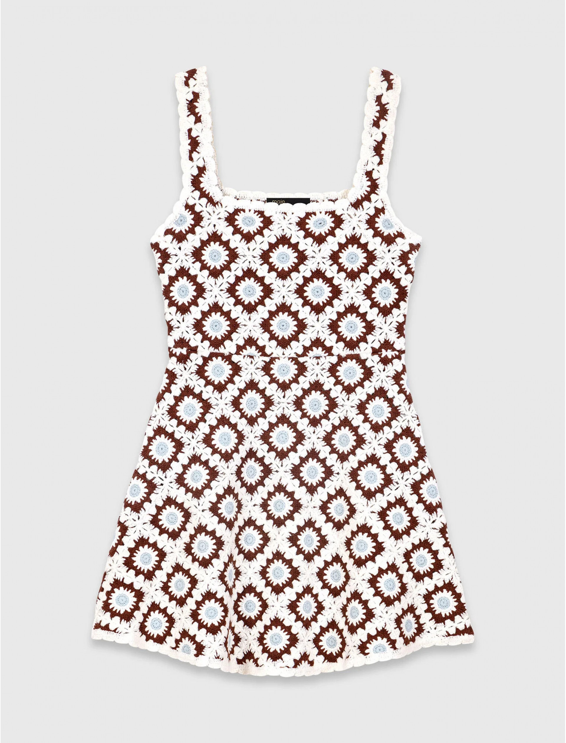 Жіноча в'язана сукня з квітковим візерунком