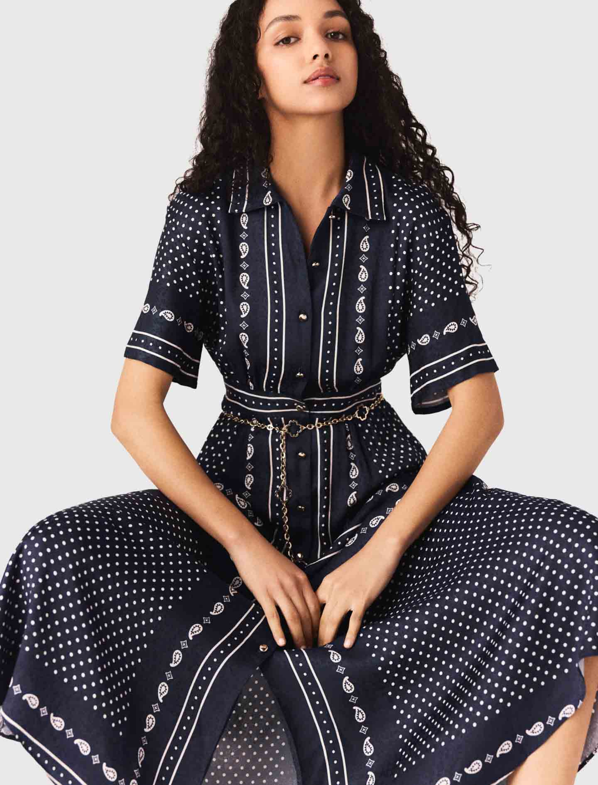 Жіноча довга сукня з принтом Жіноча довга сукня з принтом