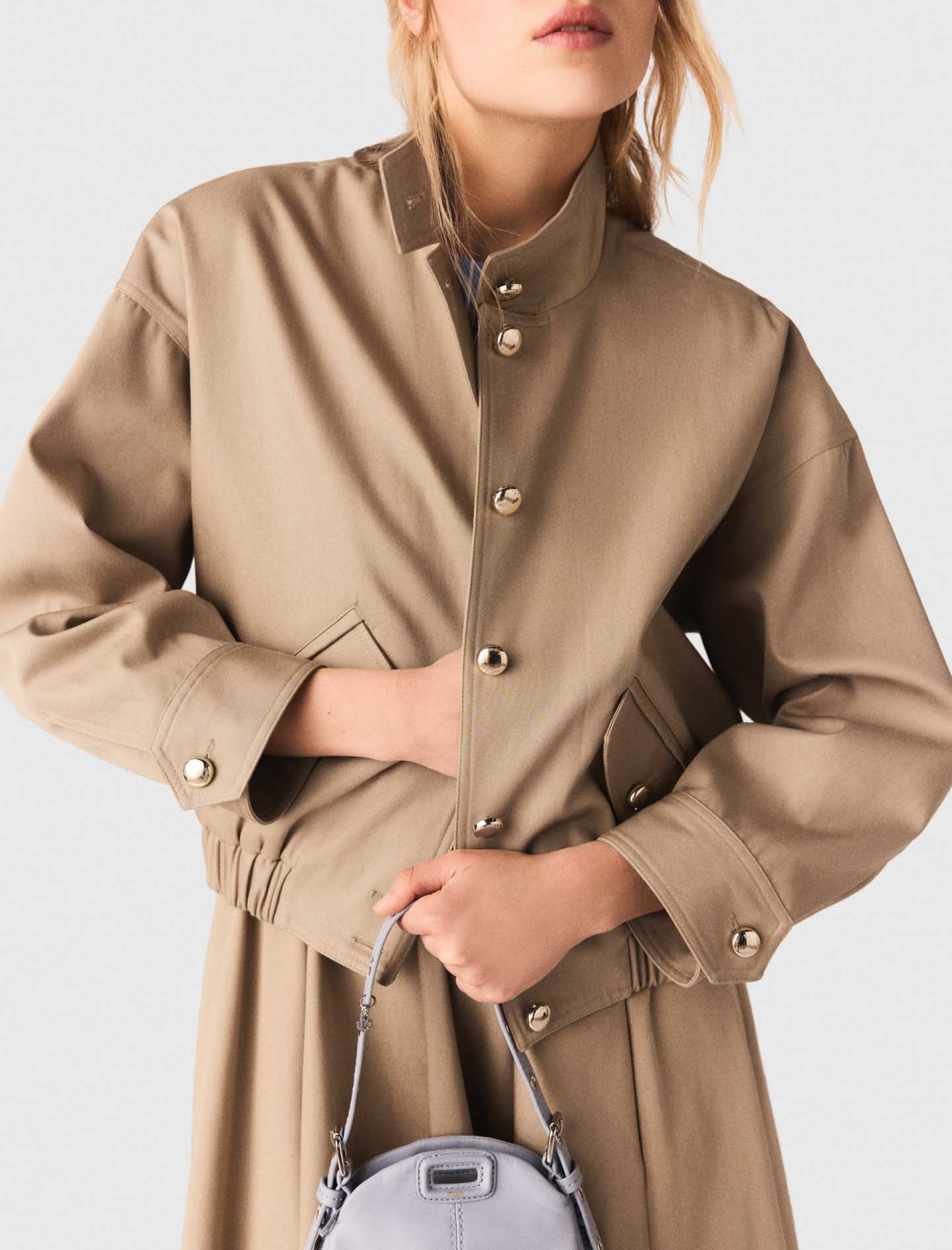 Жіноча бежева бавовняна куртка-бомбер