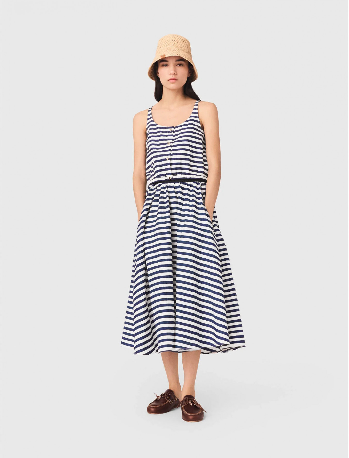 Женский полосатый топ на пуговицах