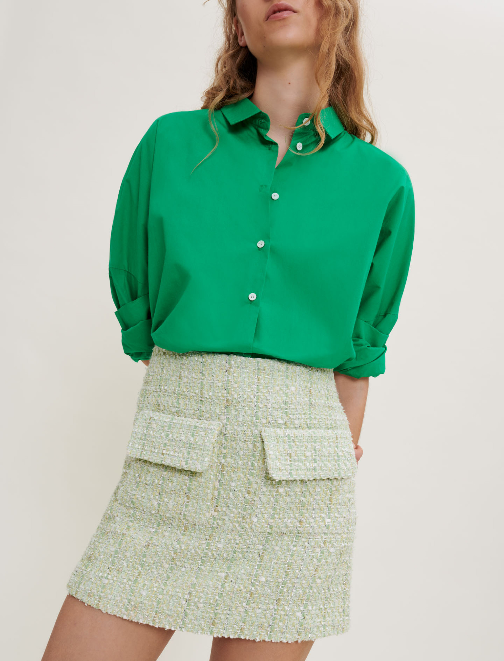 Жіноча зелена спідниця