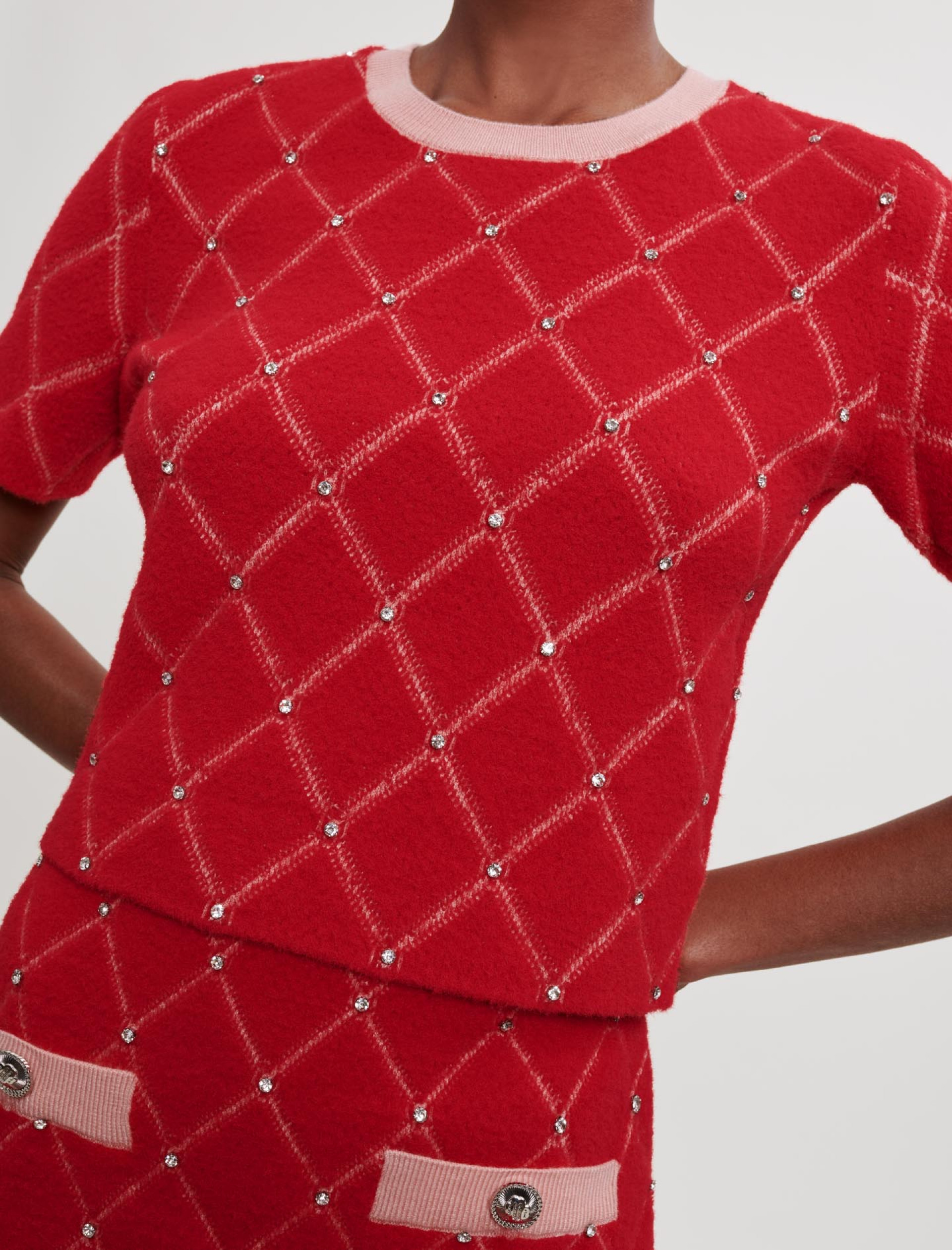 Женский красный джемпер