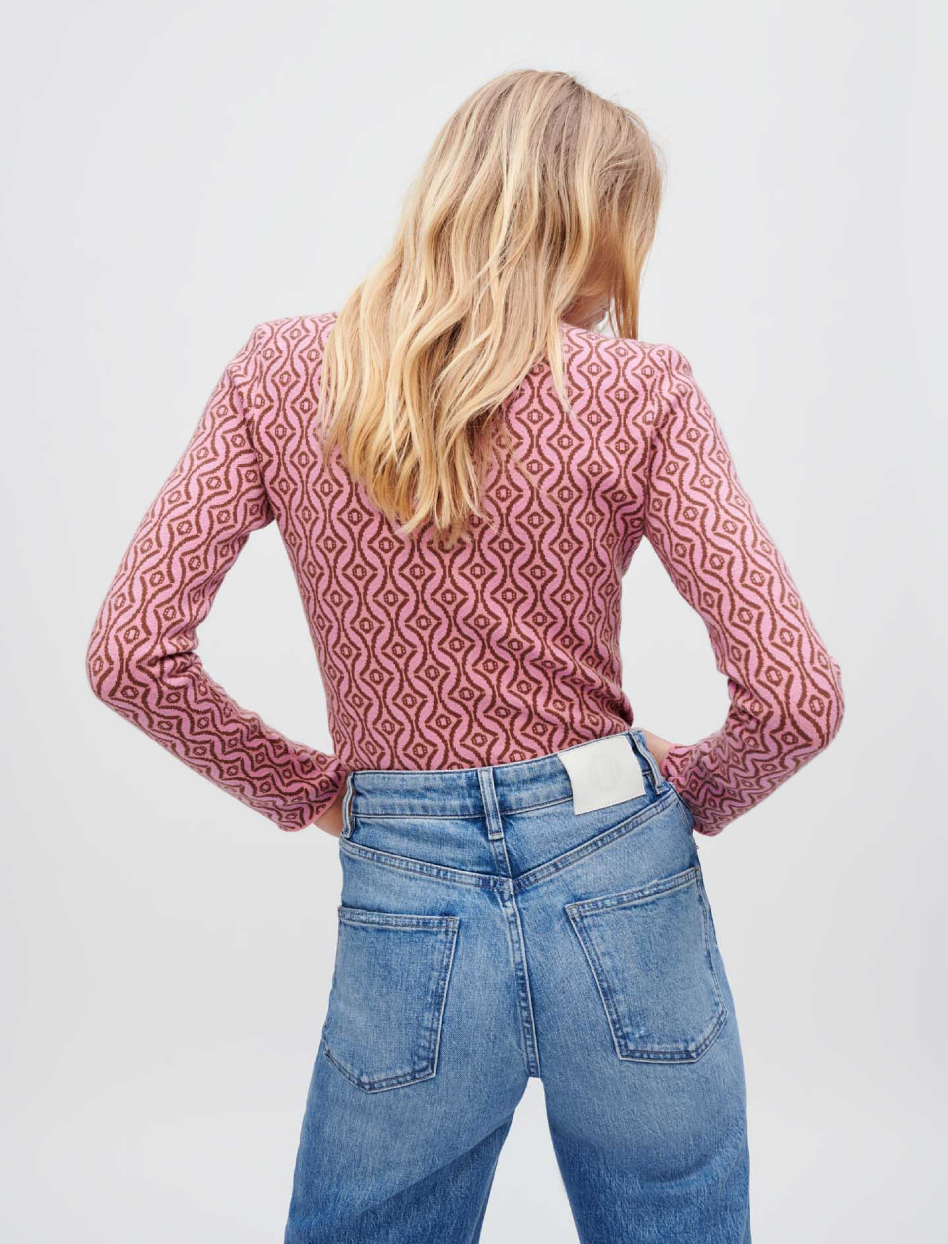 Женский приталенный жаккардовый джемпер Maje Clover