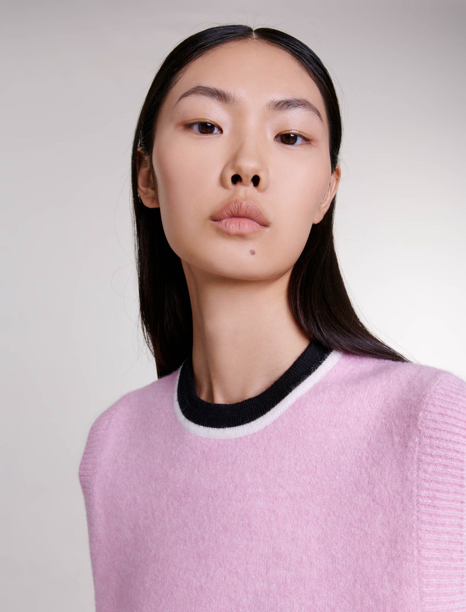 Женский розовый джемпер