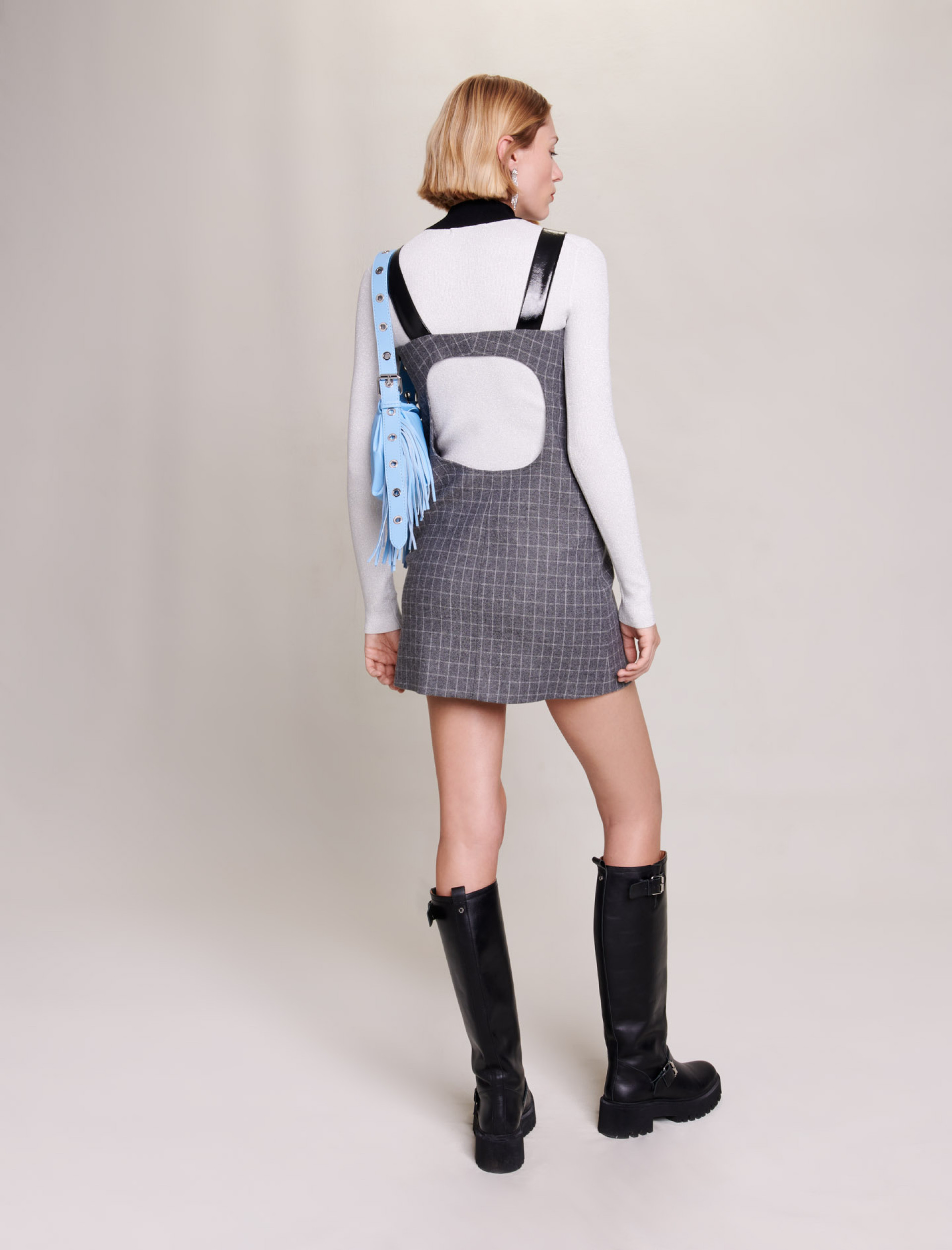 Женское серое платье