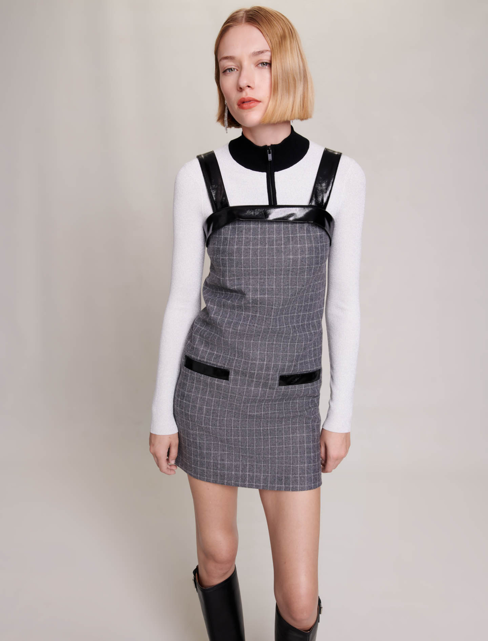 Женское серое платье