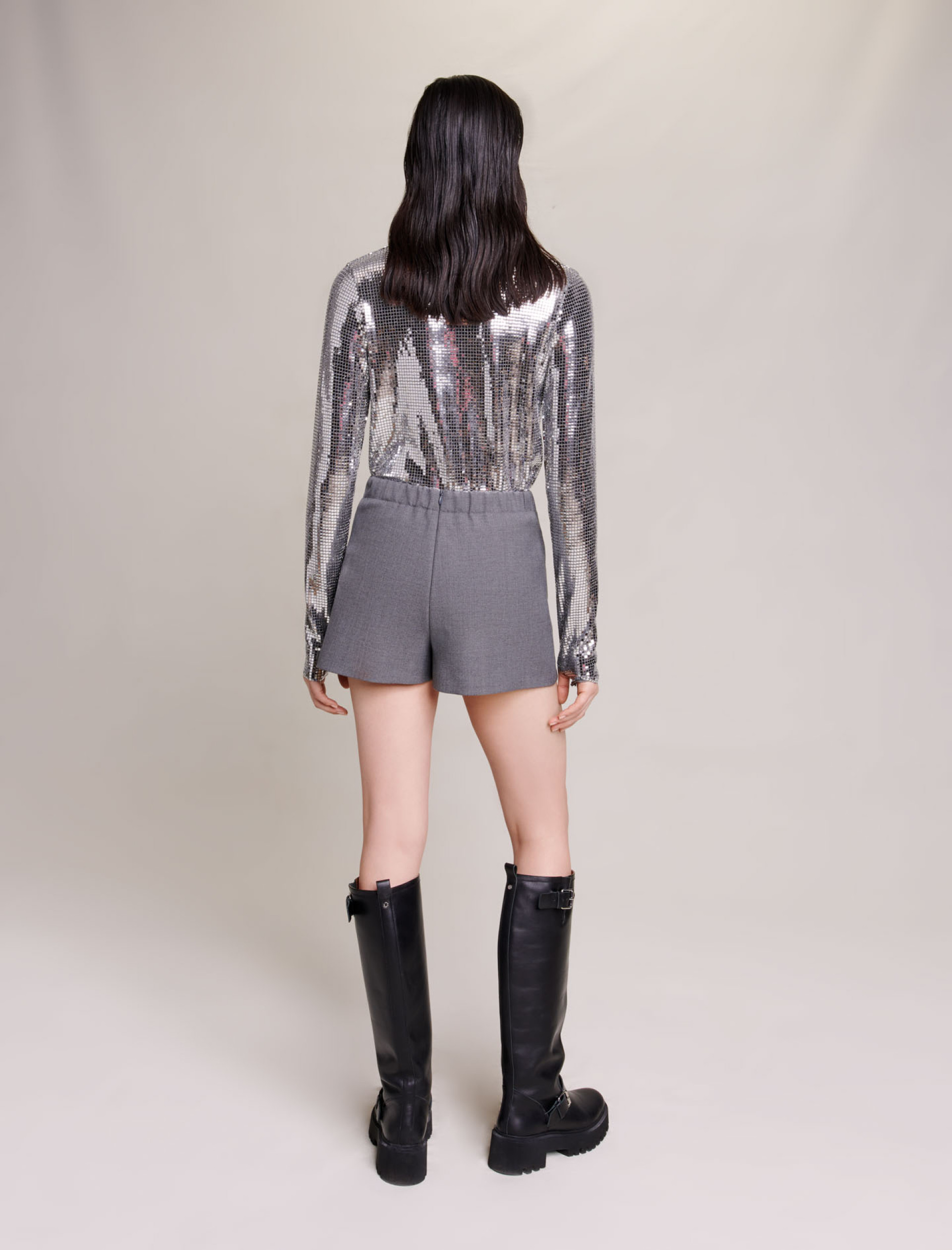 Жіночий сірий топ Жіночий сірий топ