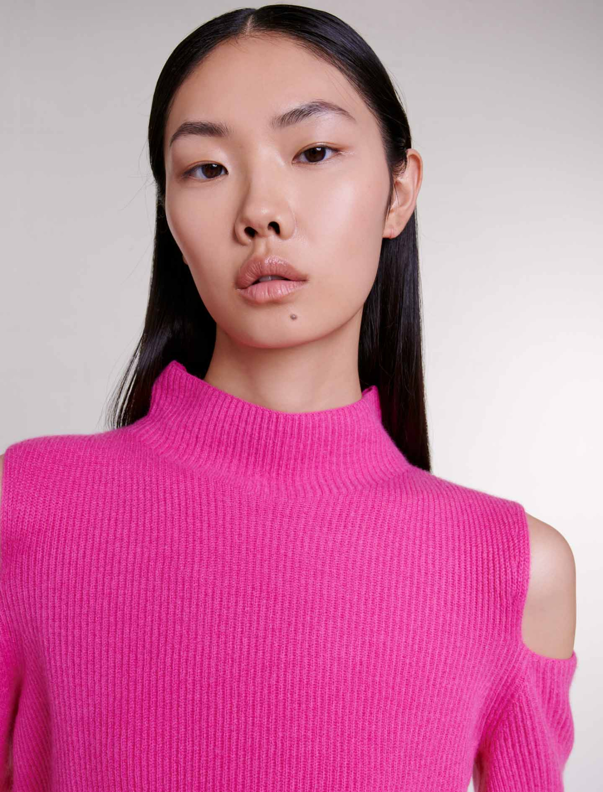 Жіночий рожевий джемпер