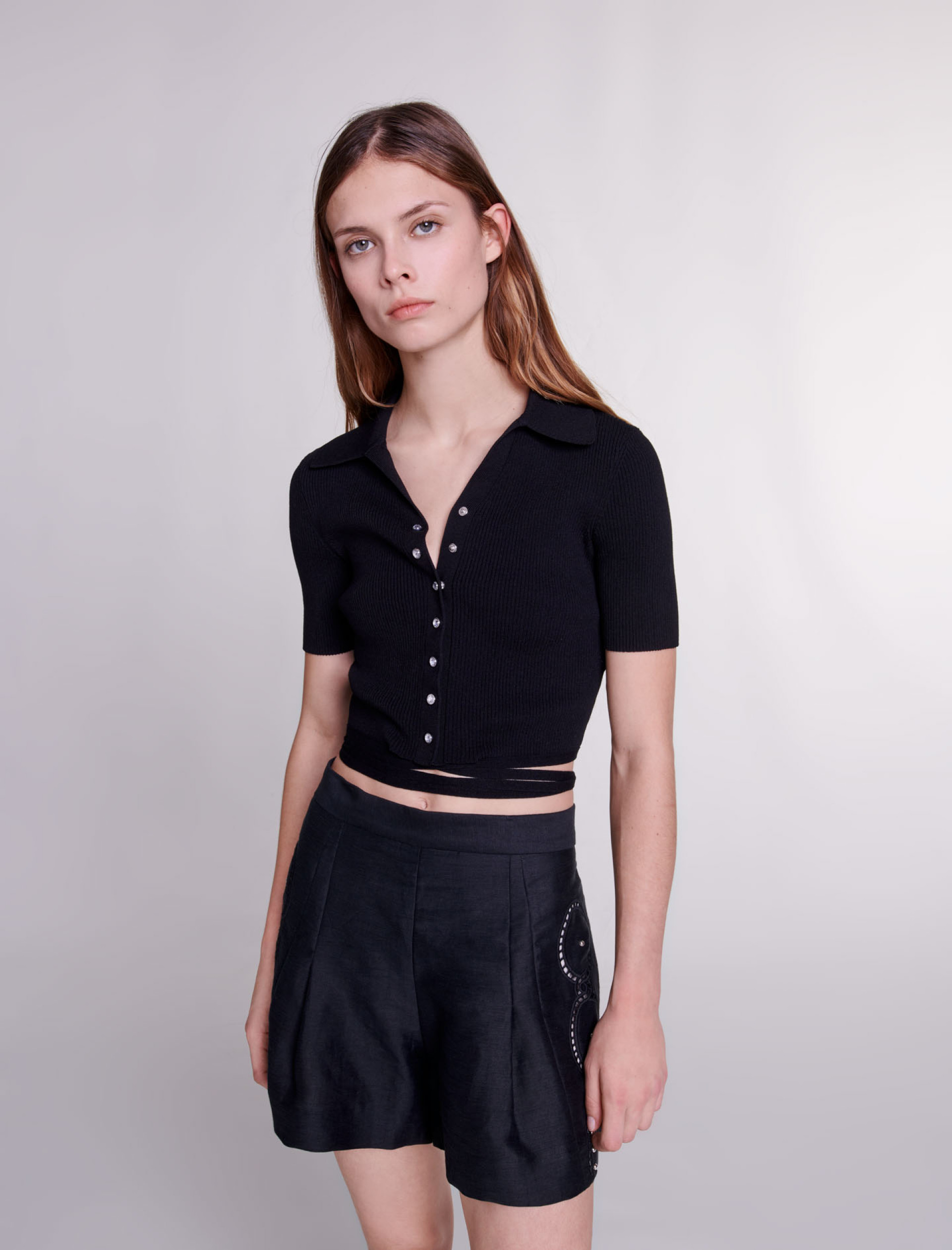 Женские черное шорты Женские черное шорты