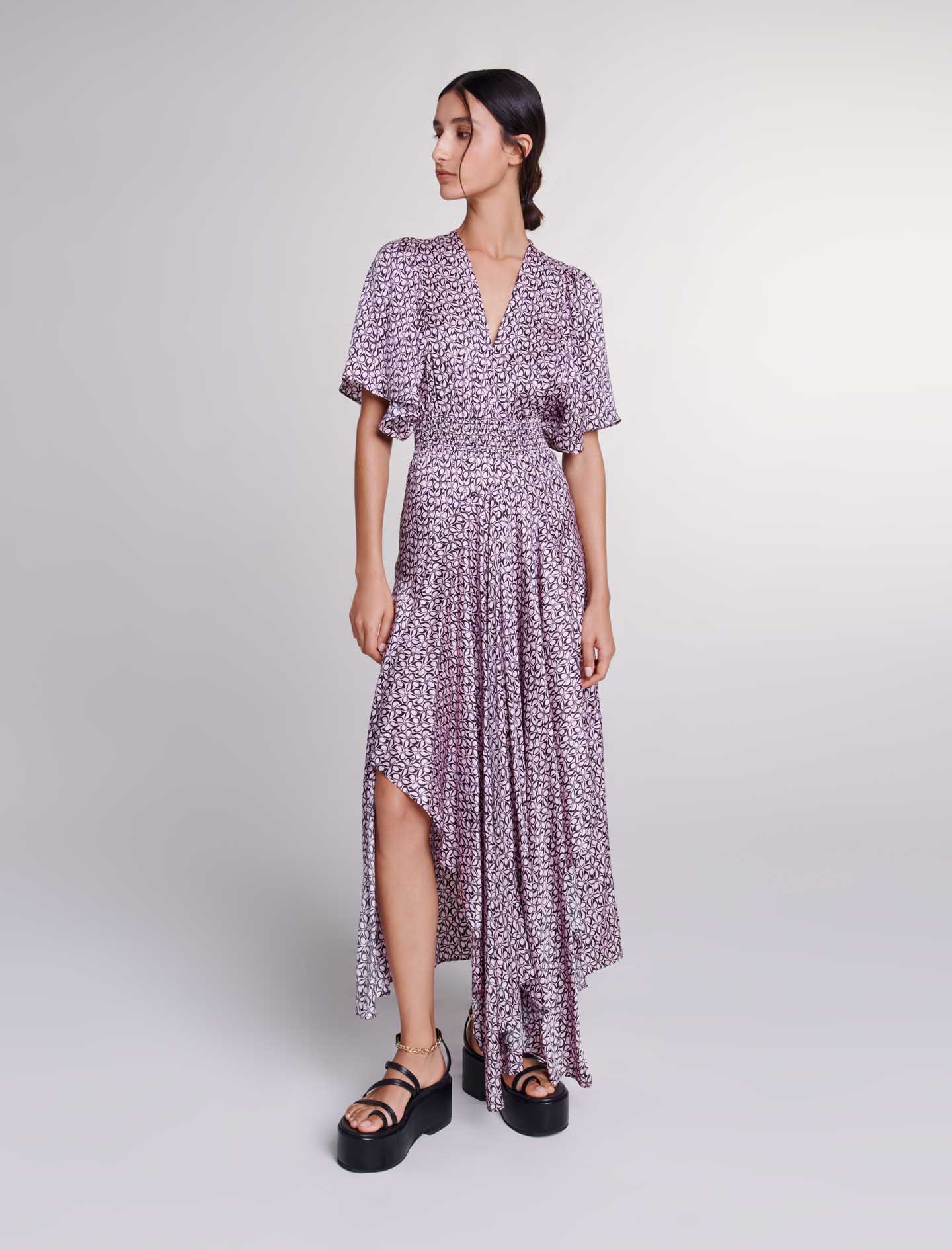 Жіноча рожева сукня