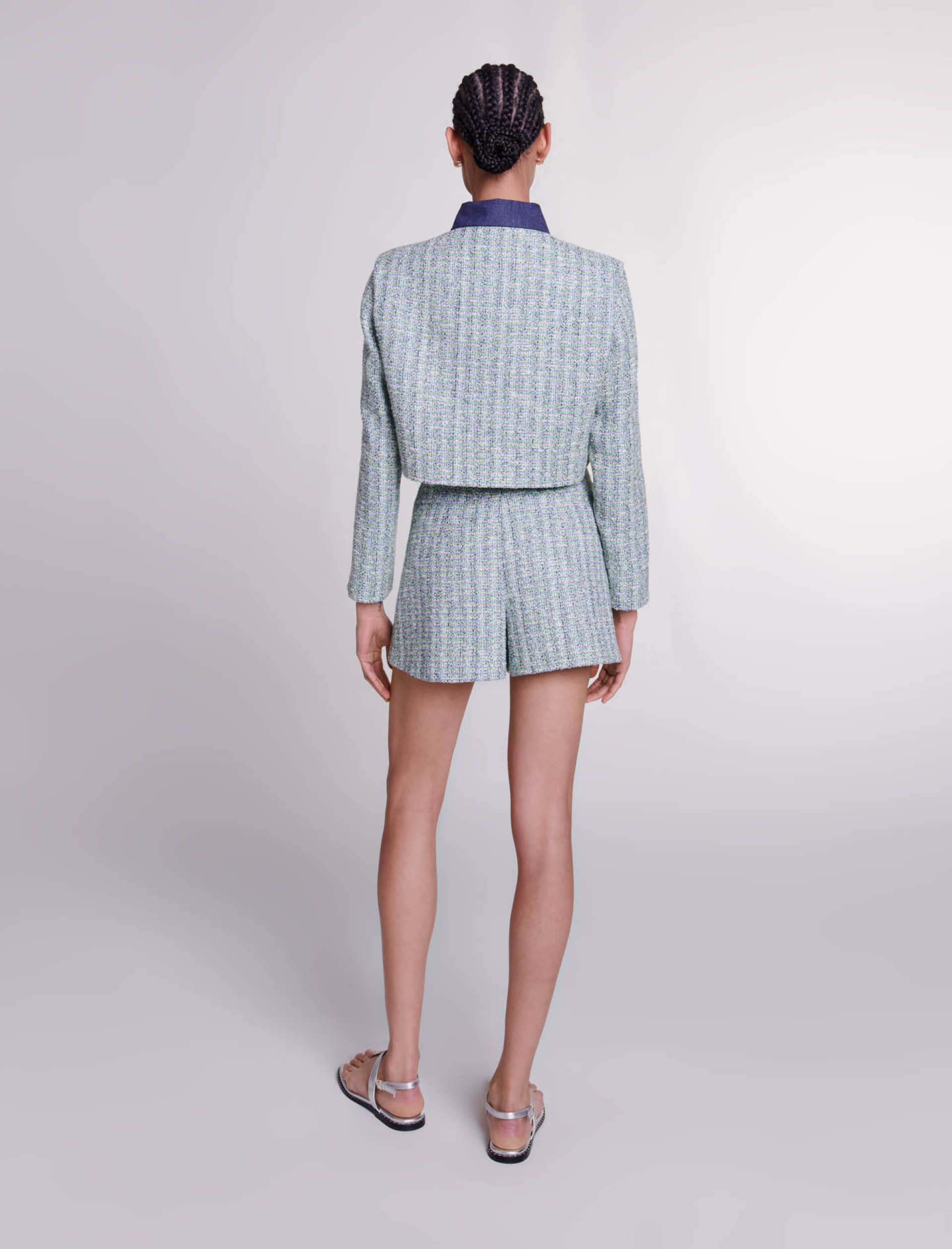 Контрастний укорочений жакет з твіду