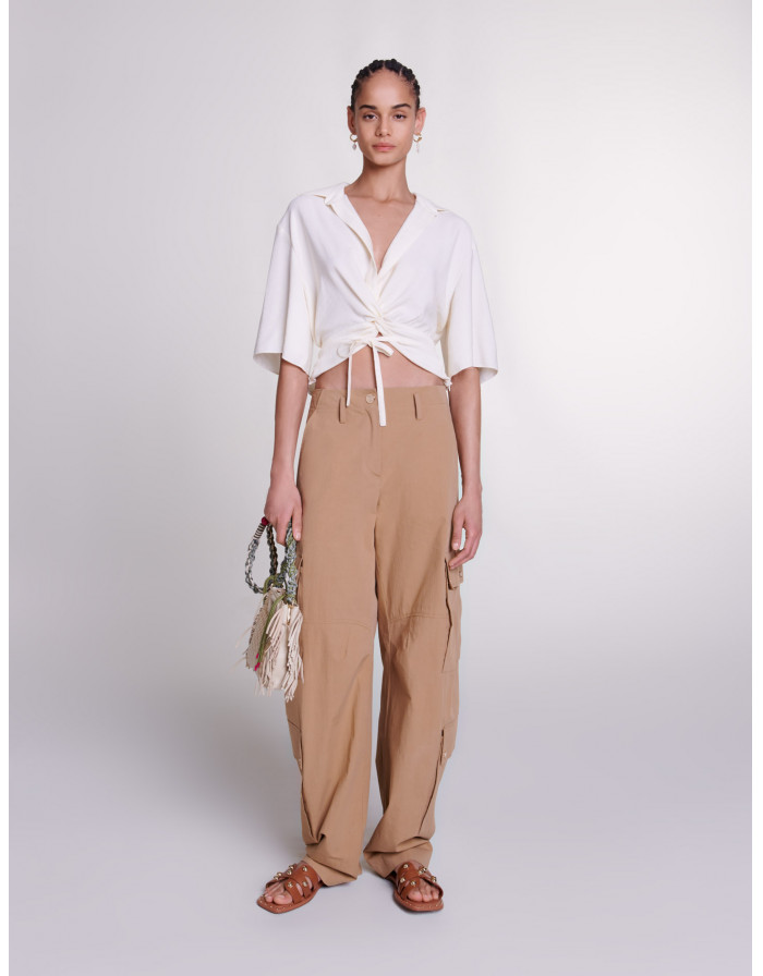 Білий топ на зав'язці