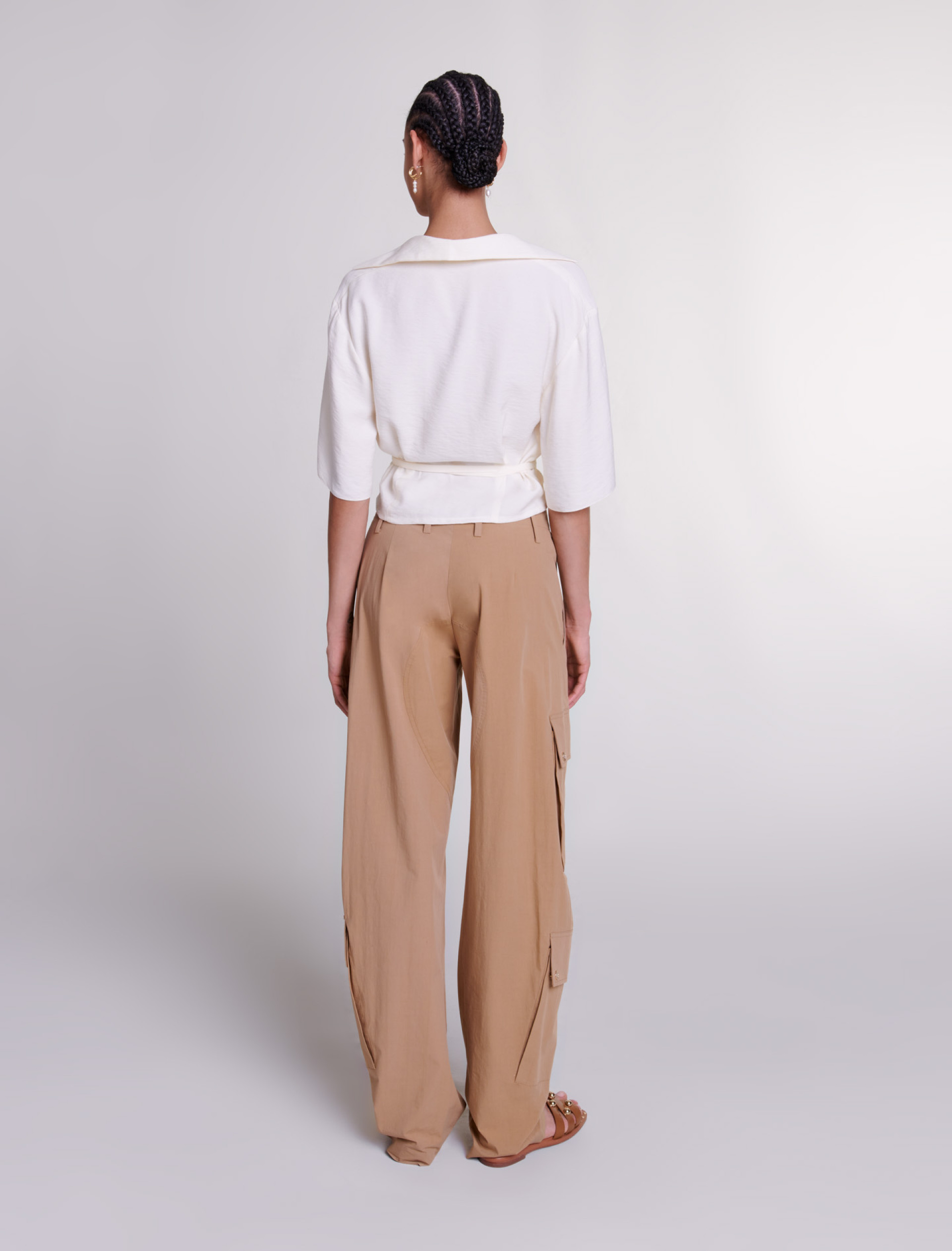 Белый топ с завязкой