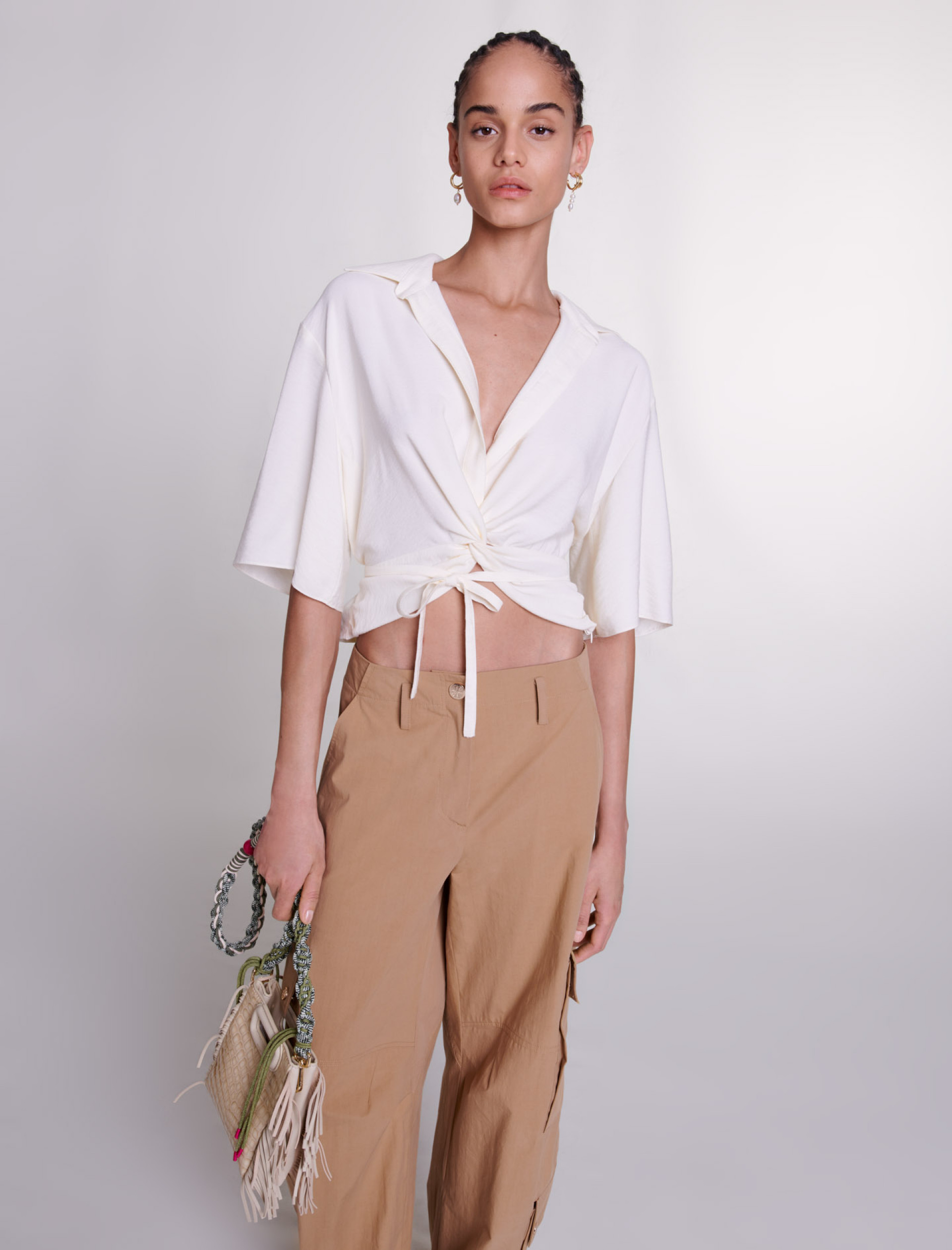 Белый топ с завязкой