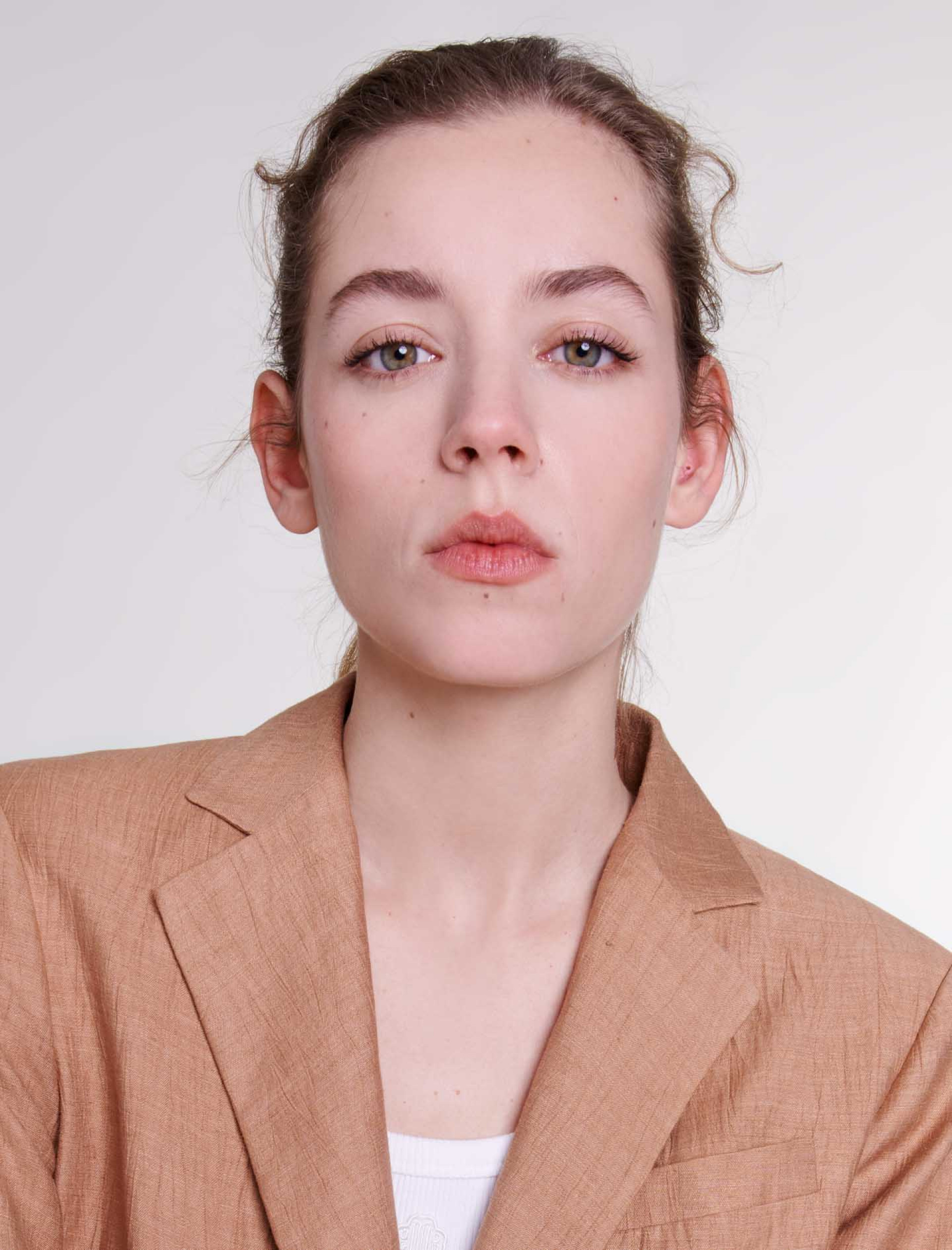 Жакет коречневий