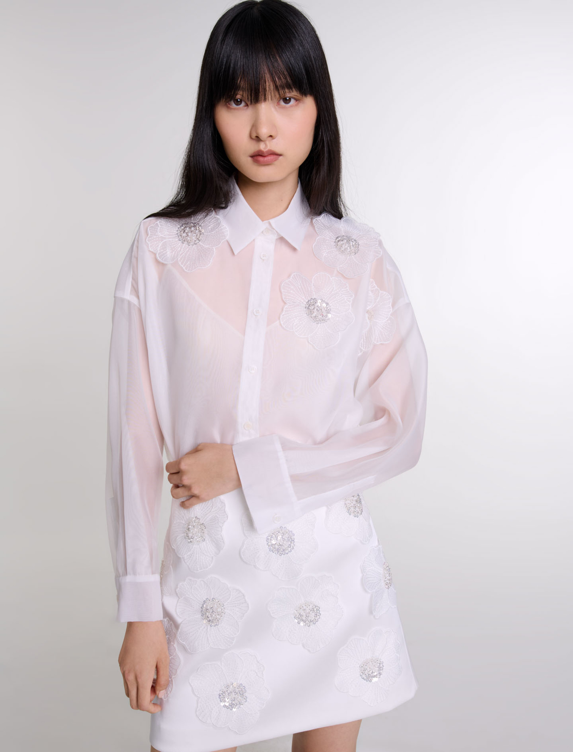 Женская атласная юбка с цветочным принтом и бисером Женская атласная юбка с цветочным принтом и бисером