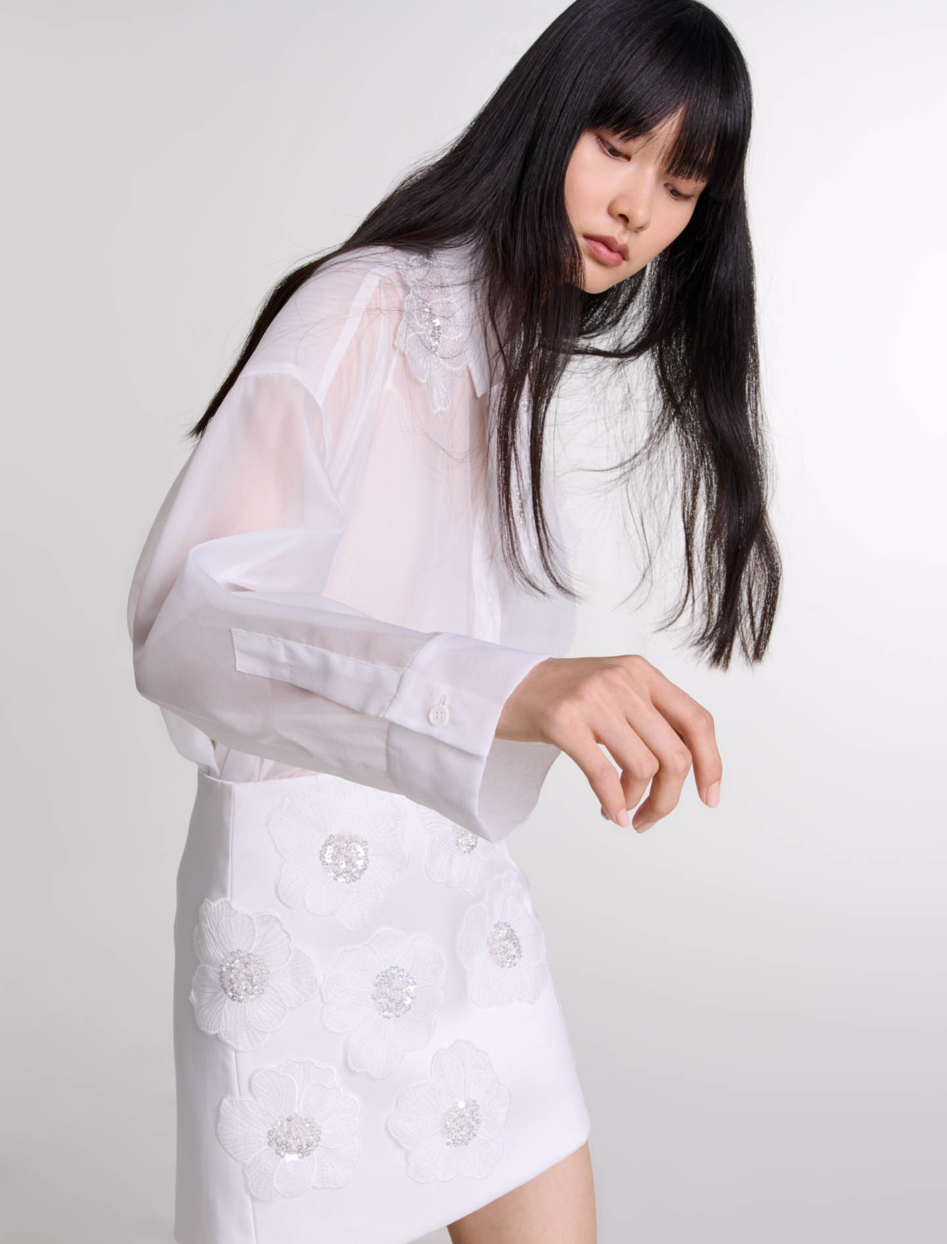 Женская атласная юбка с цветочным принтом и бисером Женская атласная юбка с цветочным принтом и бисером