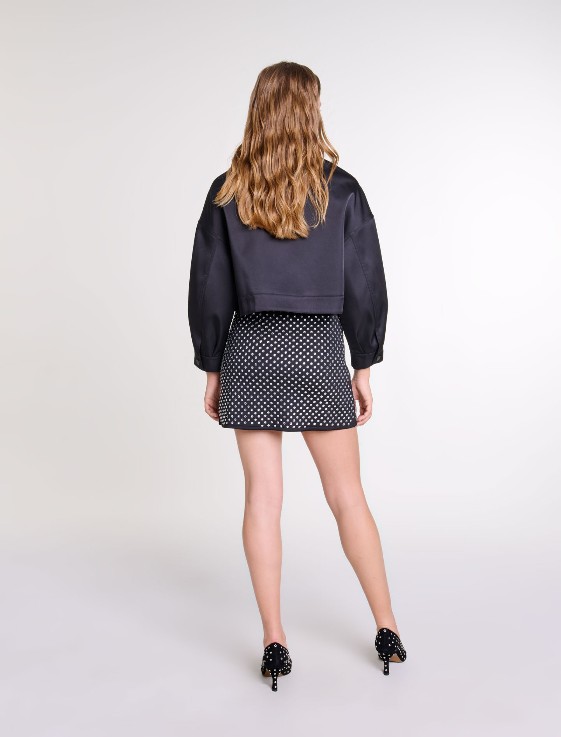 Женская короткая юбка со стразами Женская короткая юбка со стразами