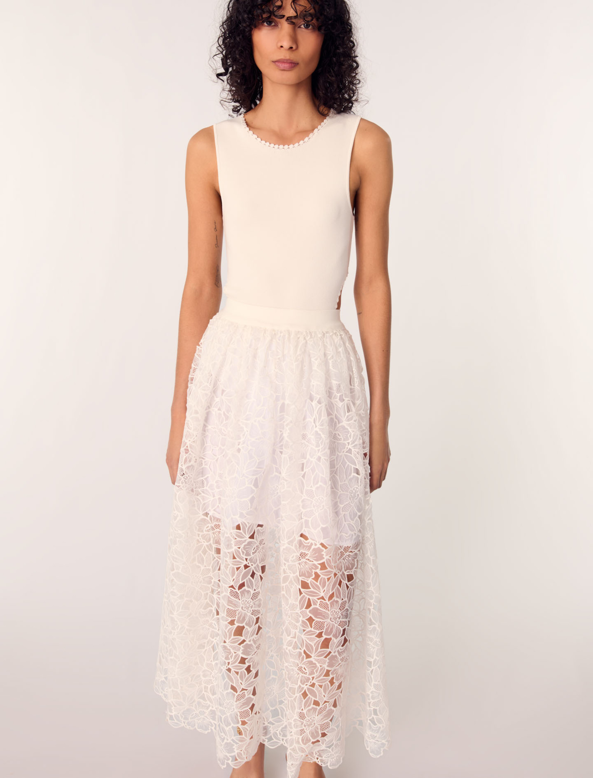 Жіночий білий боді