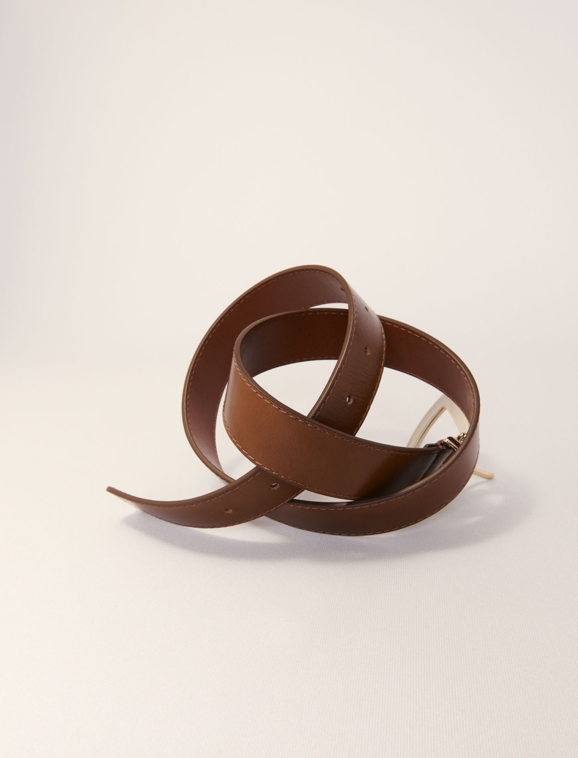 Женский ремень с квадратной пряжкой