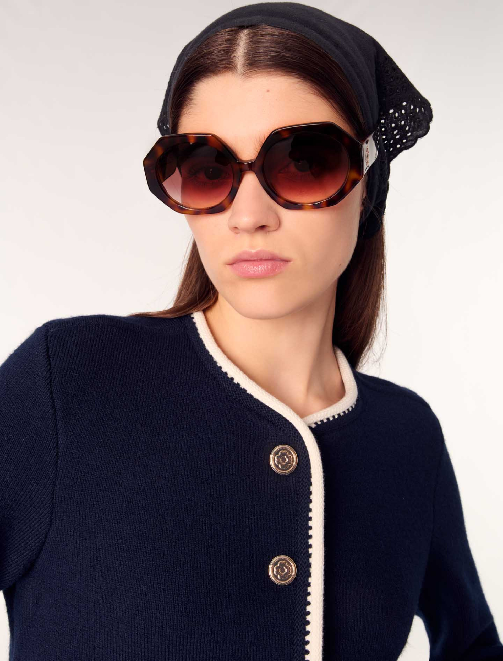 Жіночий кардиган з комбінованії вовни