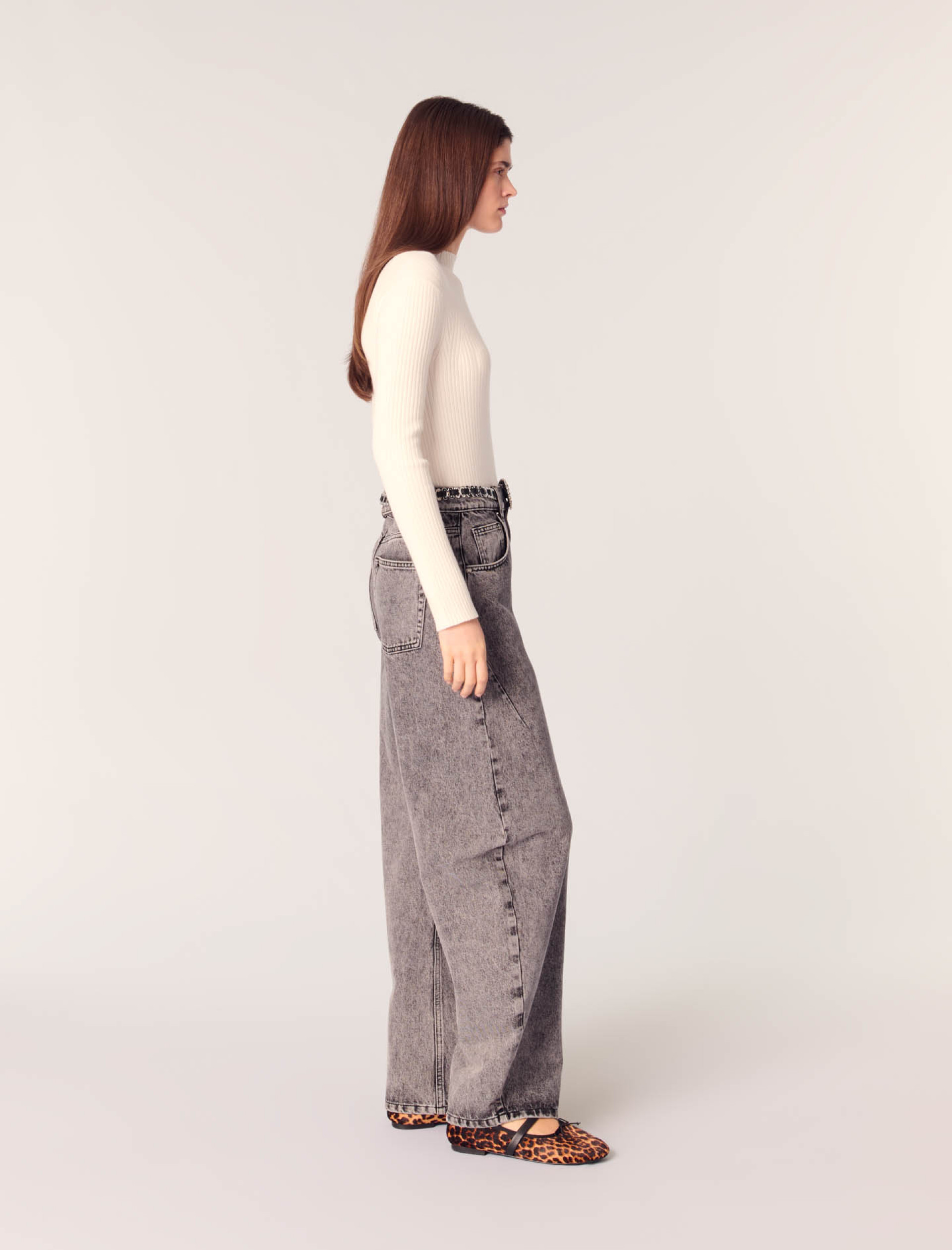 Женский джемпер в рубчик