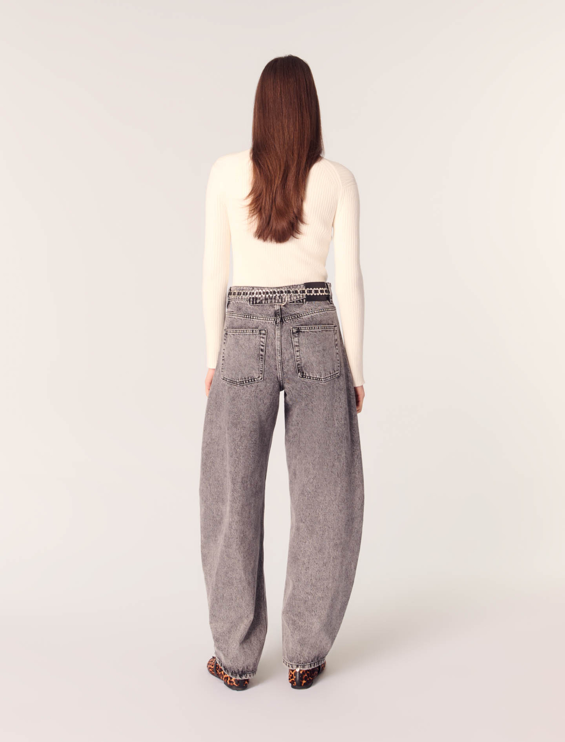 Женский джемпер в рубчик