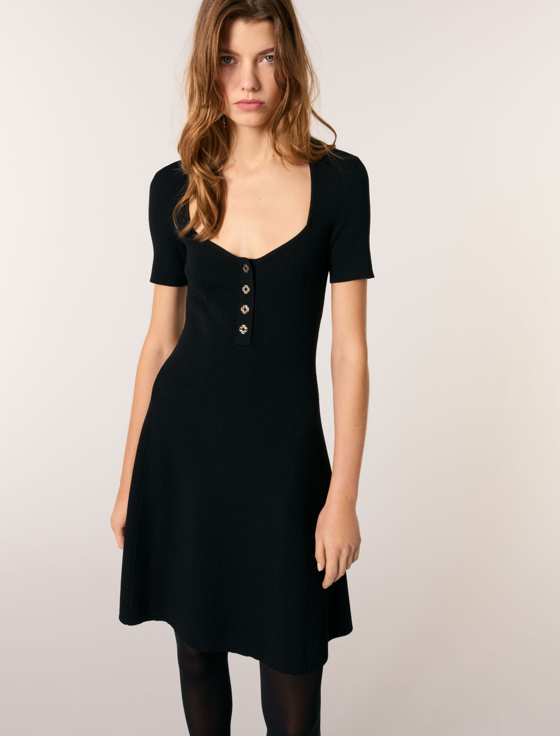 Женское трикотажное платье в рубчик Женское трикотажное платье в рубчик