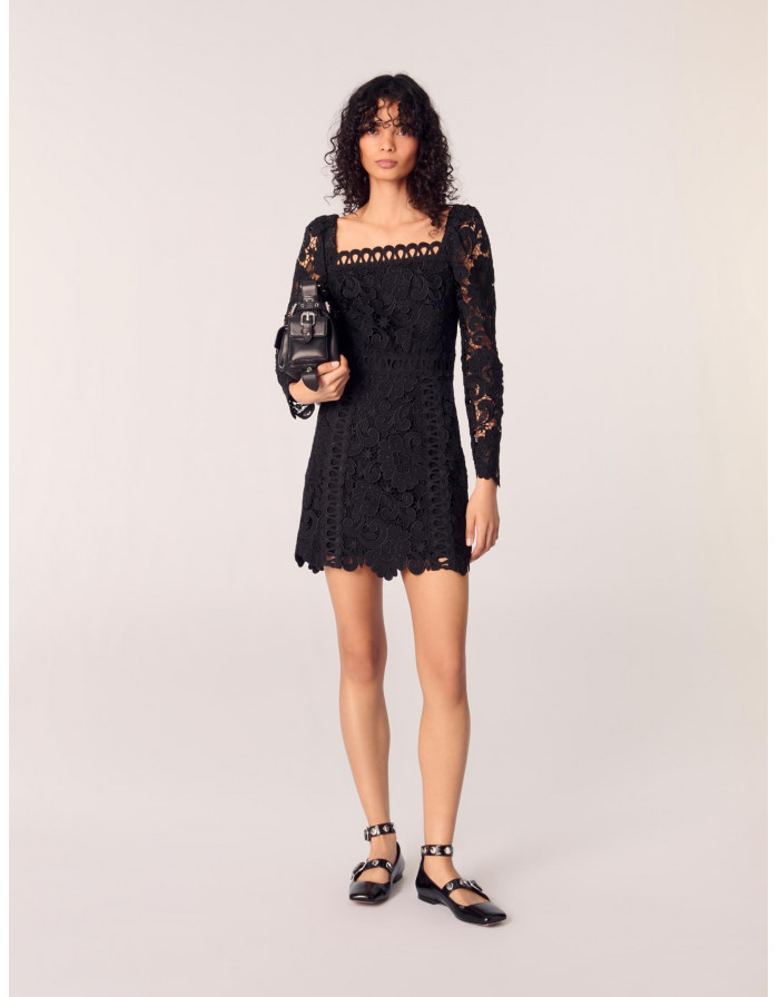 Жіноча коротка гіпюрова сукня