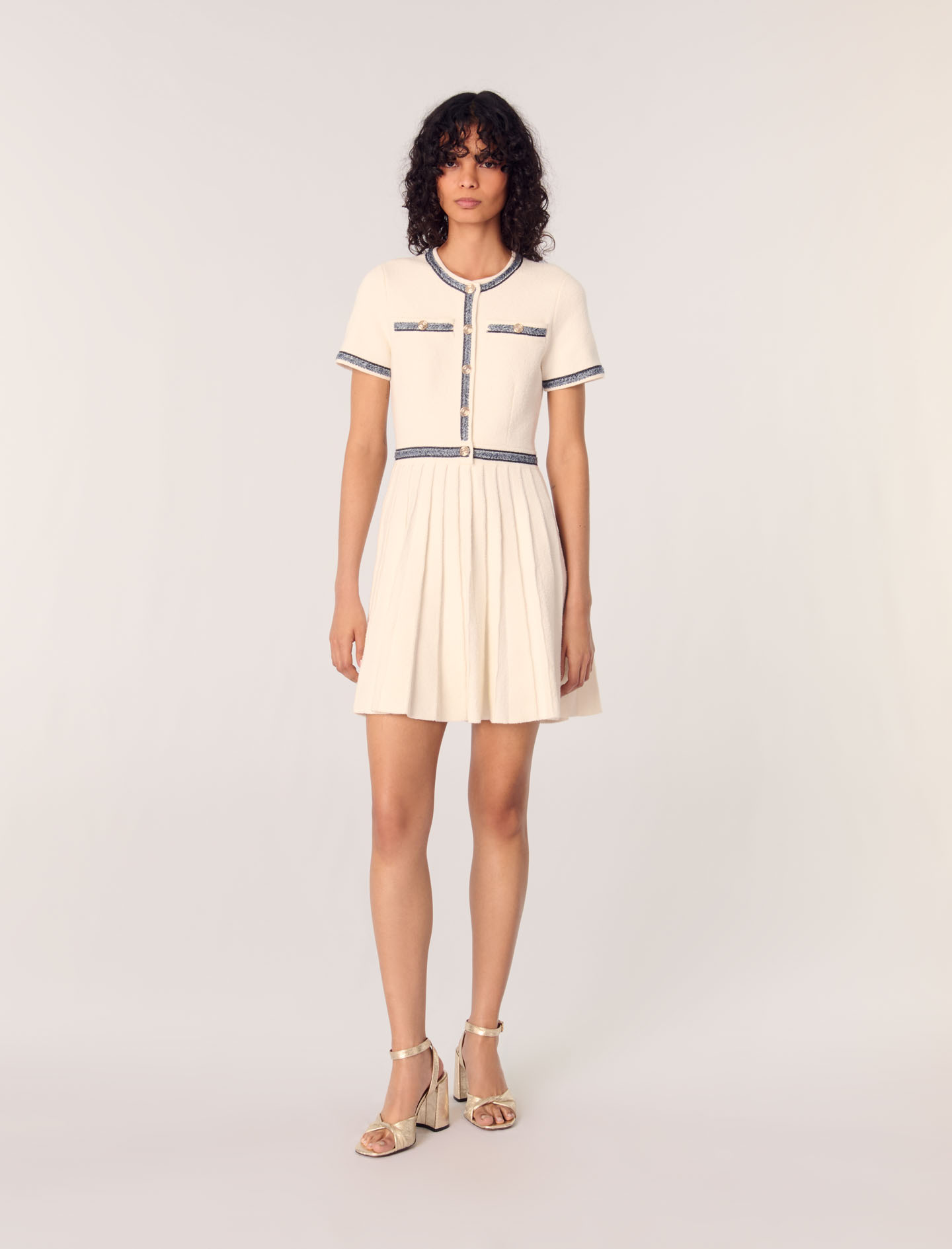 Женское короткое плиссированное платье