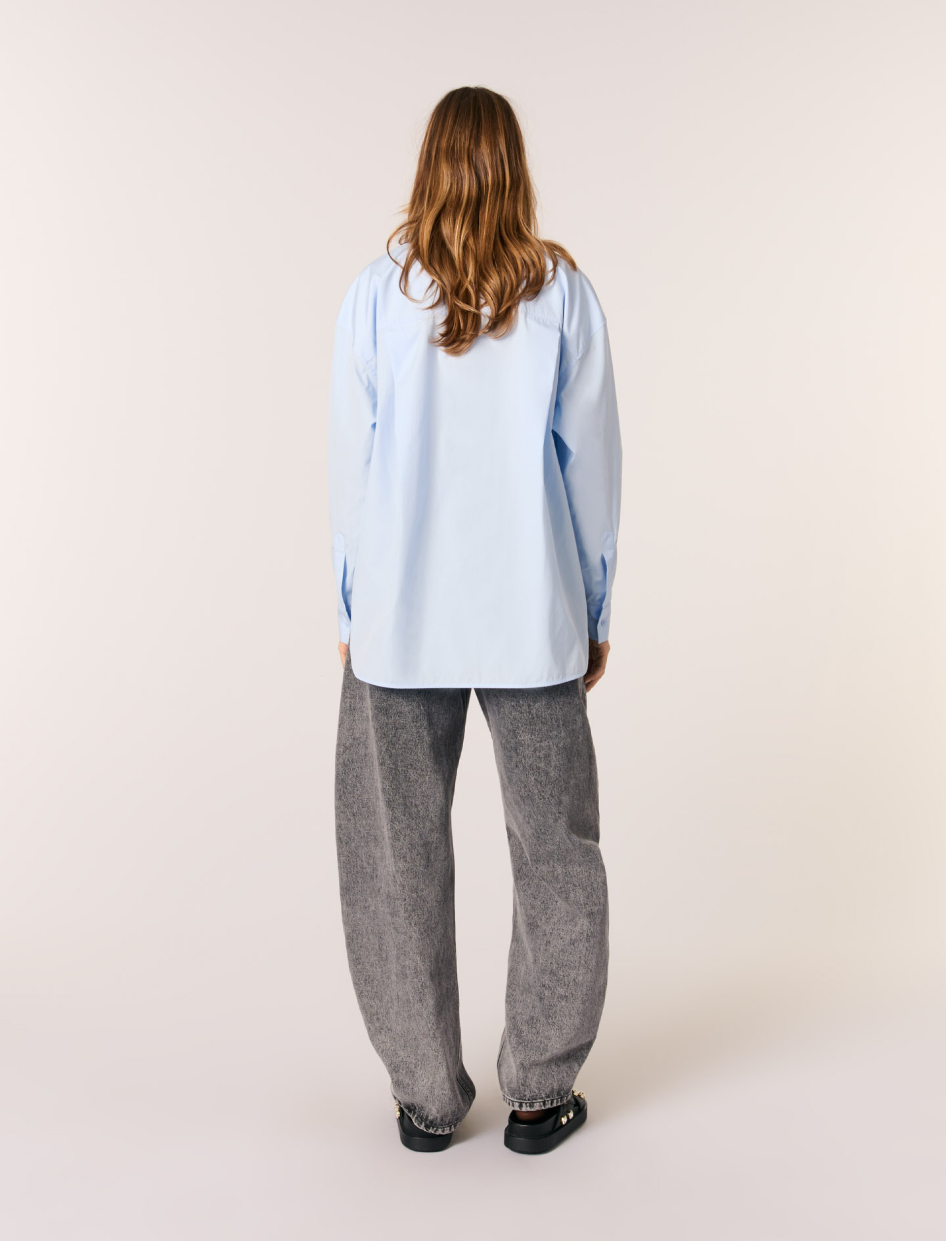 Женская рубашка из поплина со стразами Женская рубашка из поплина со стразами