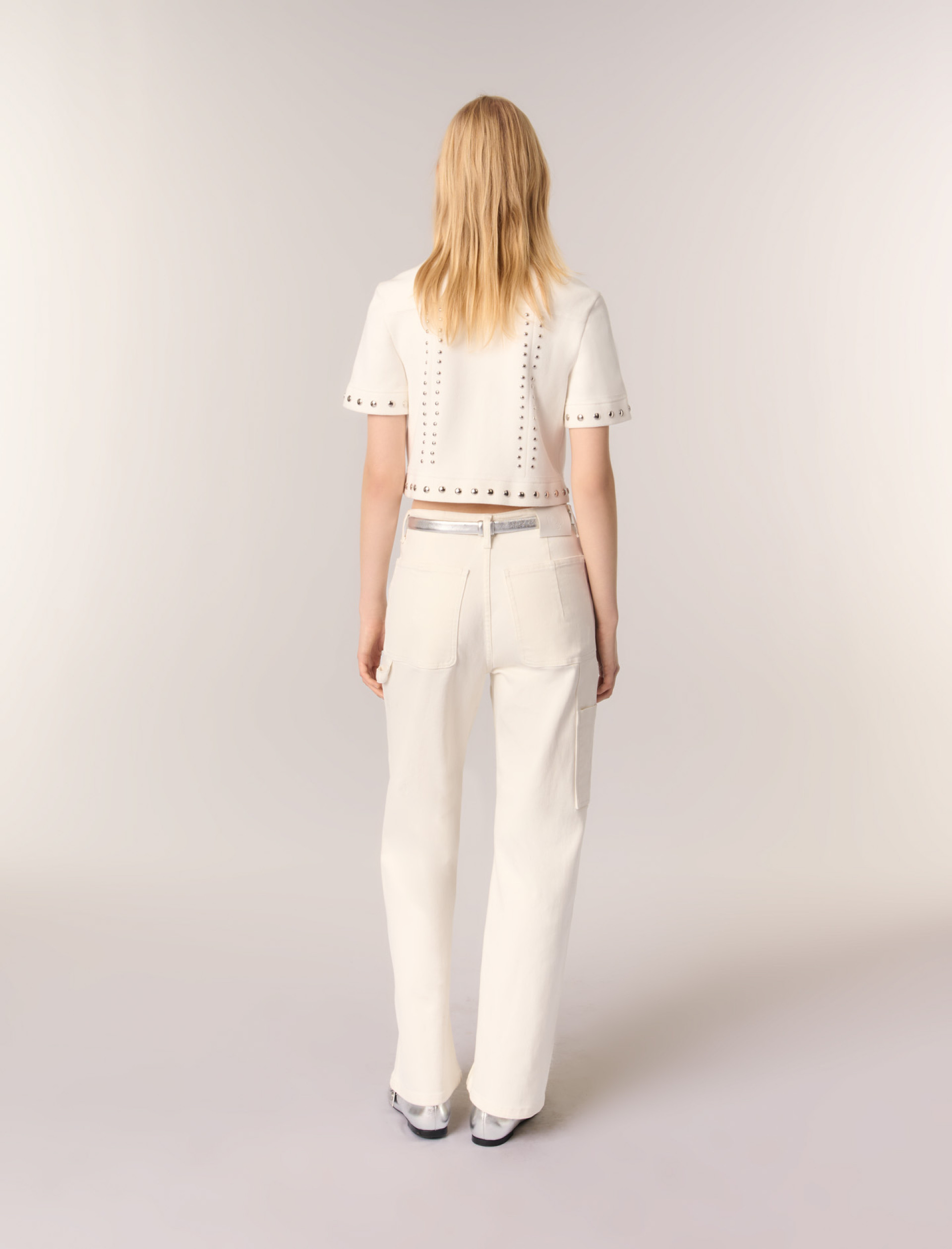 Женский короткий кардиган с заклепками