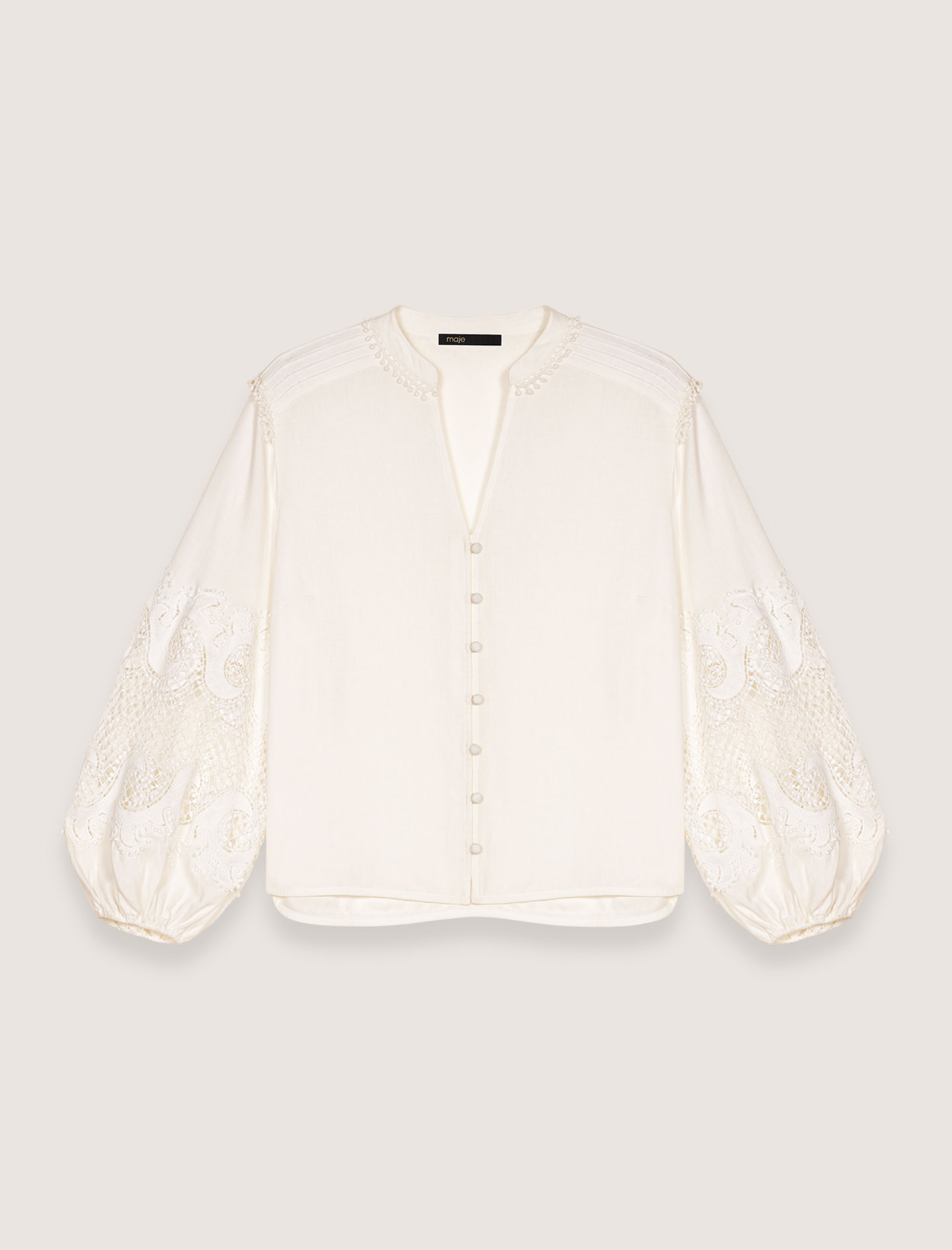 Жіноча сорочка з вишитим рукавом