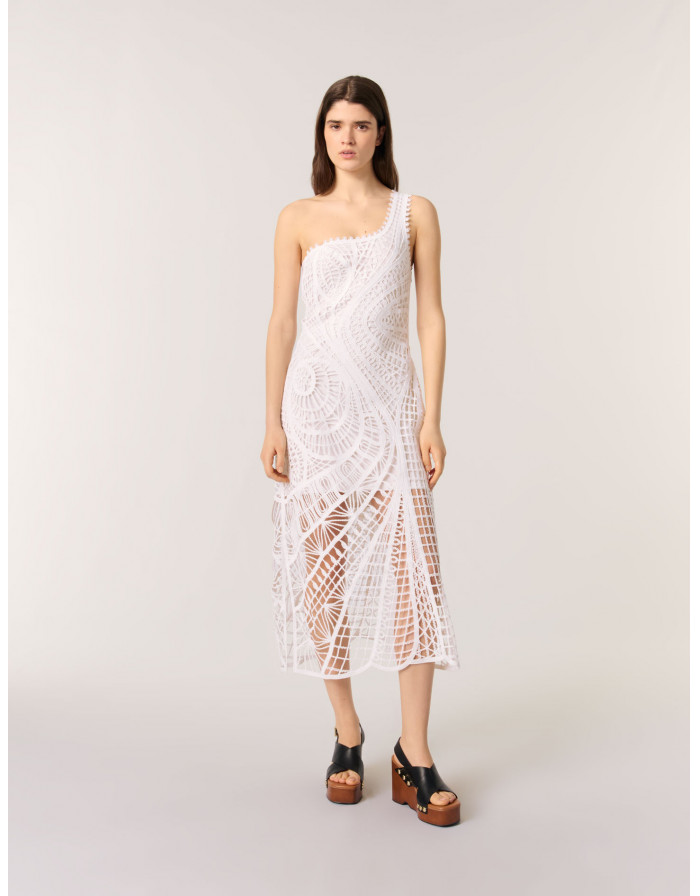 Жіноча асиметрична сукня в'язана гачком