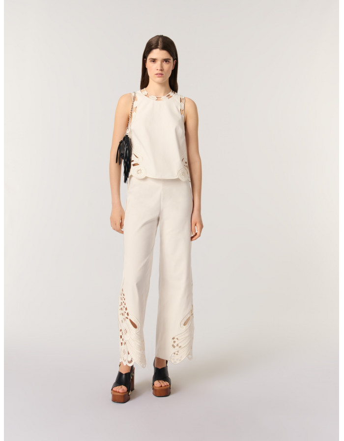 Жіночий топ з вишивкою