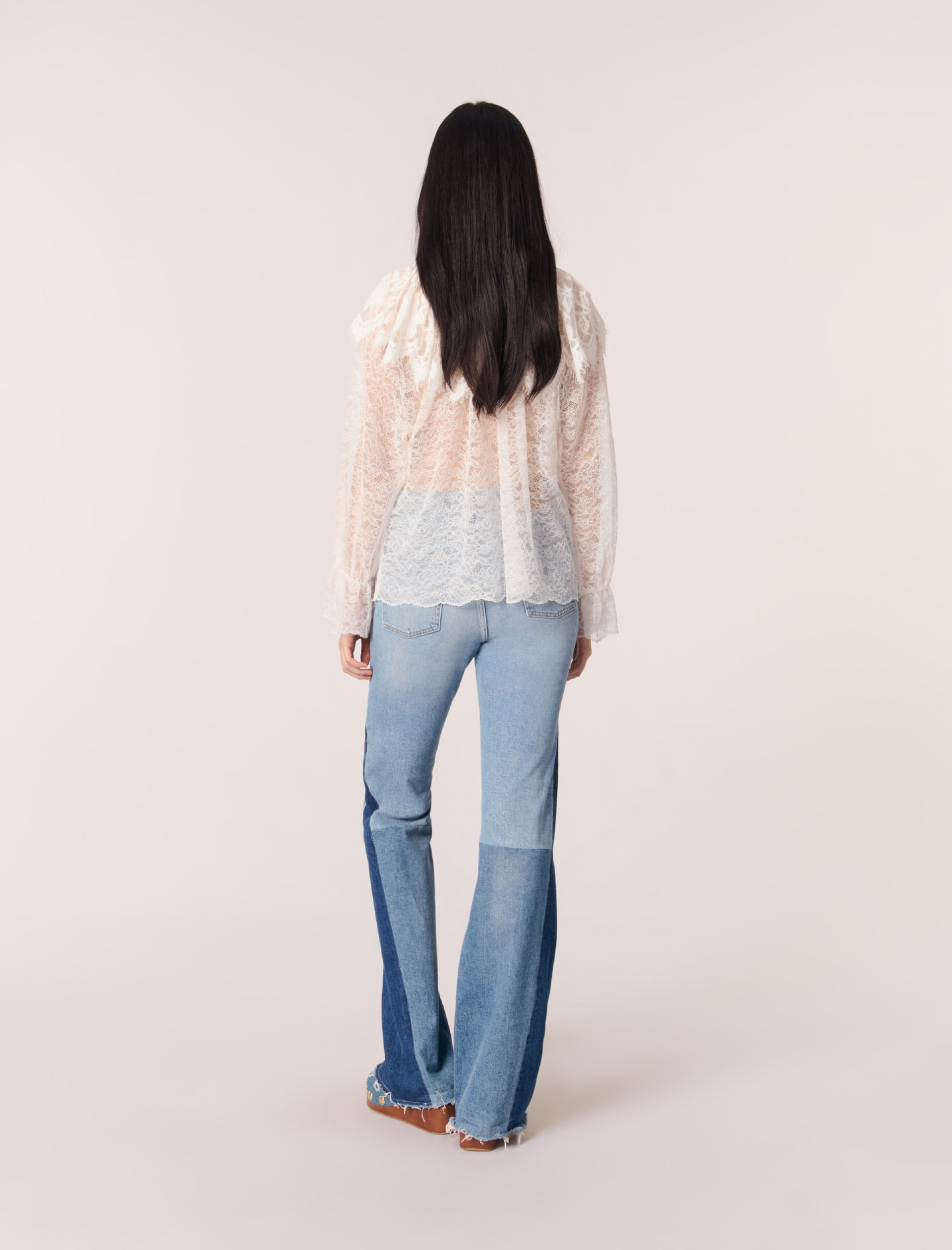 Жіноча блуза з мережива