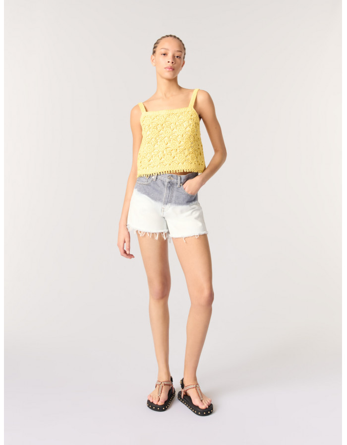 Женский топ вязаный крючком