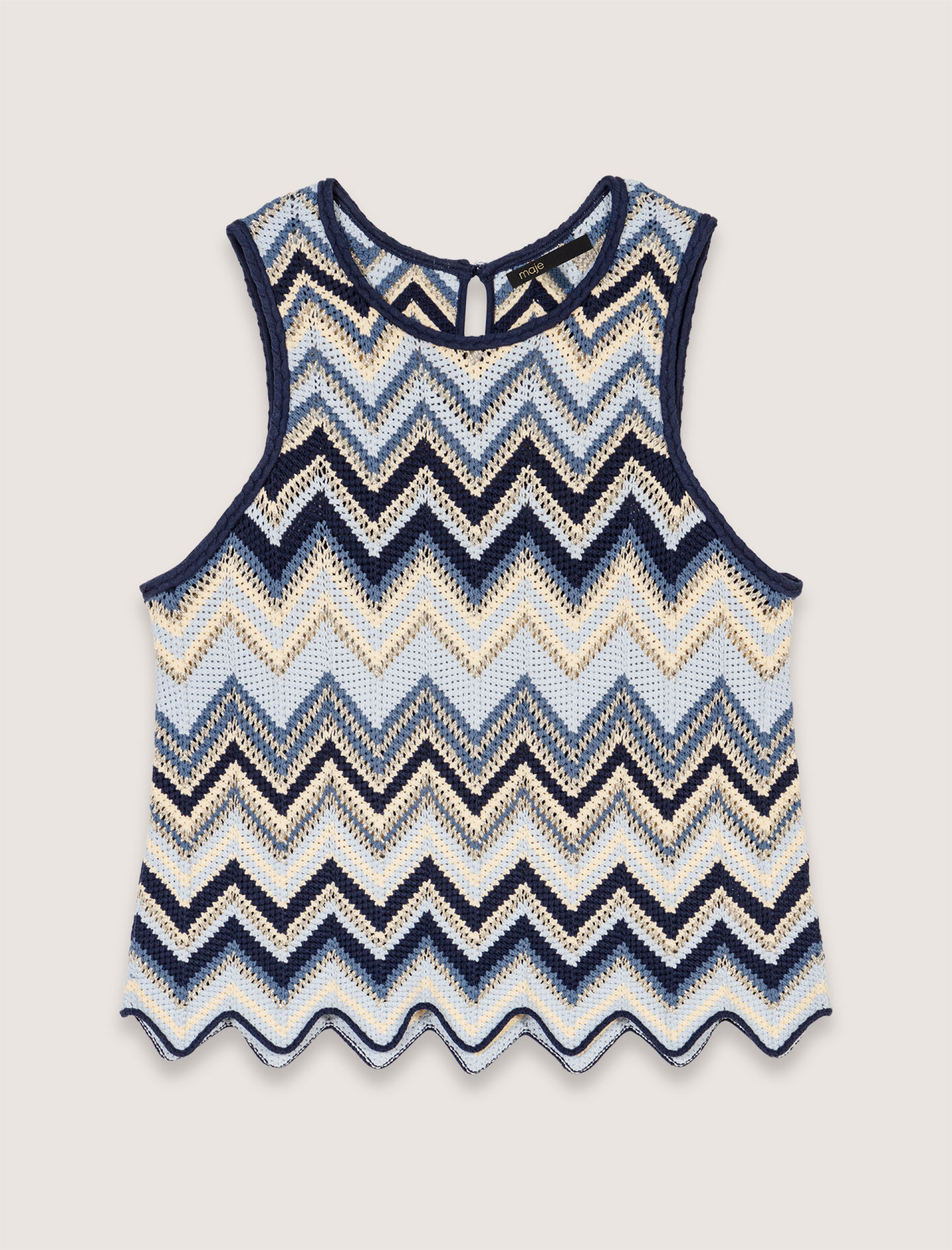 Жіночий топ в техніці в'язання croshe