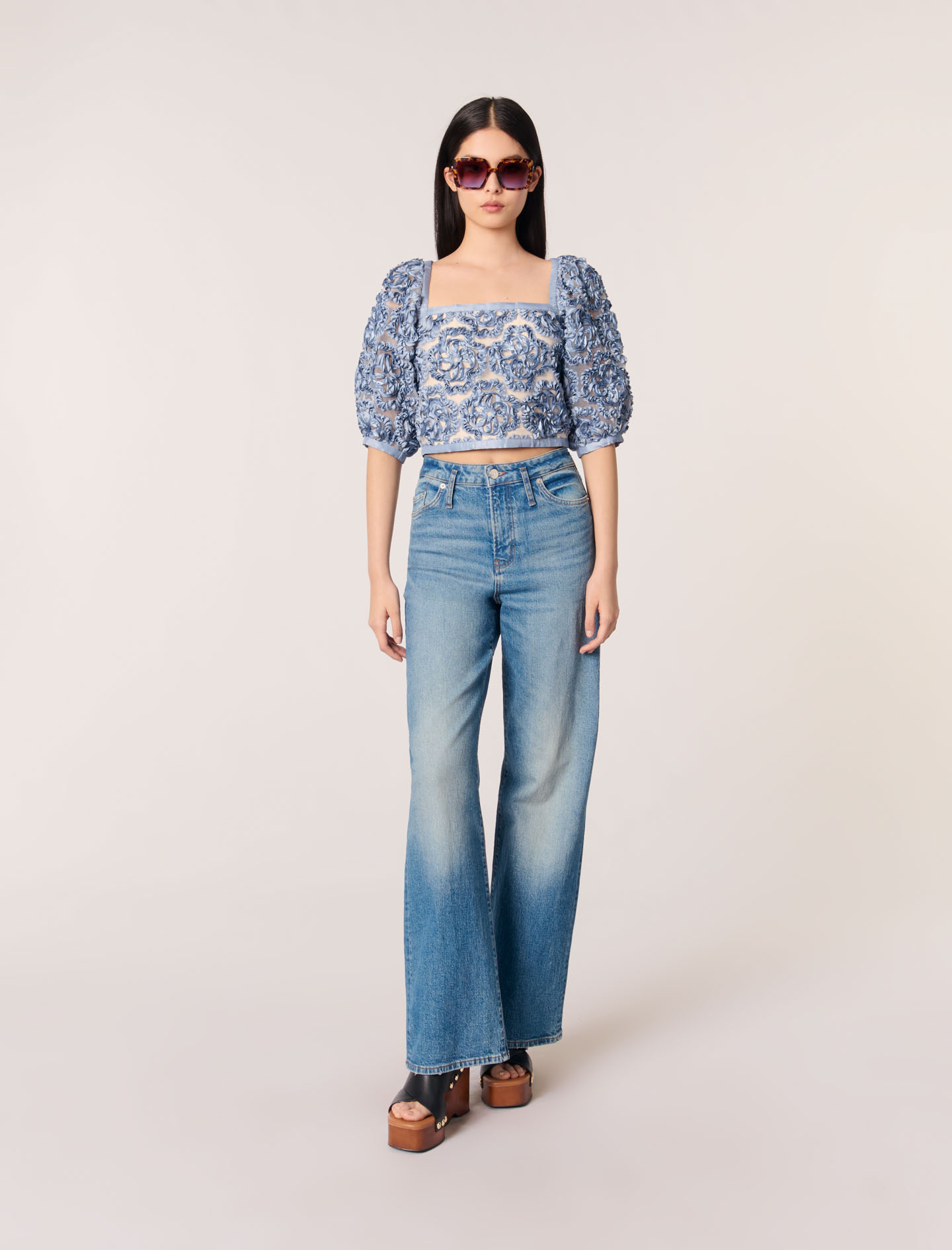 Женский топ из цветочной органзы