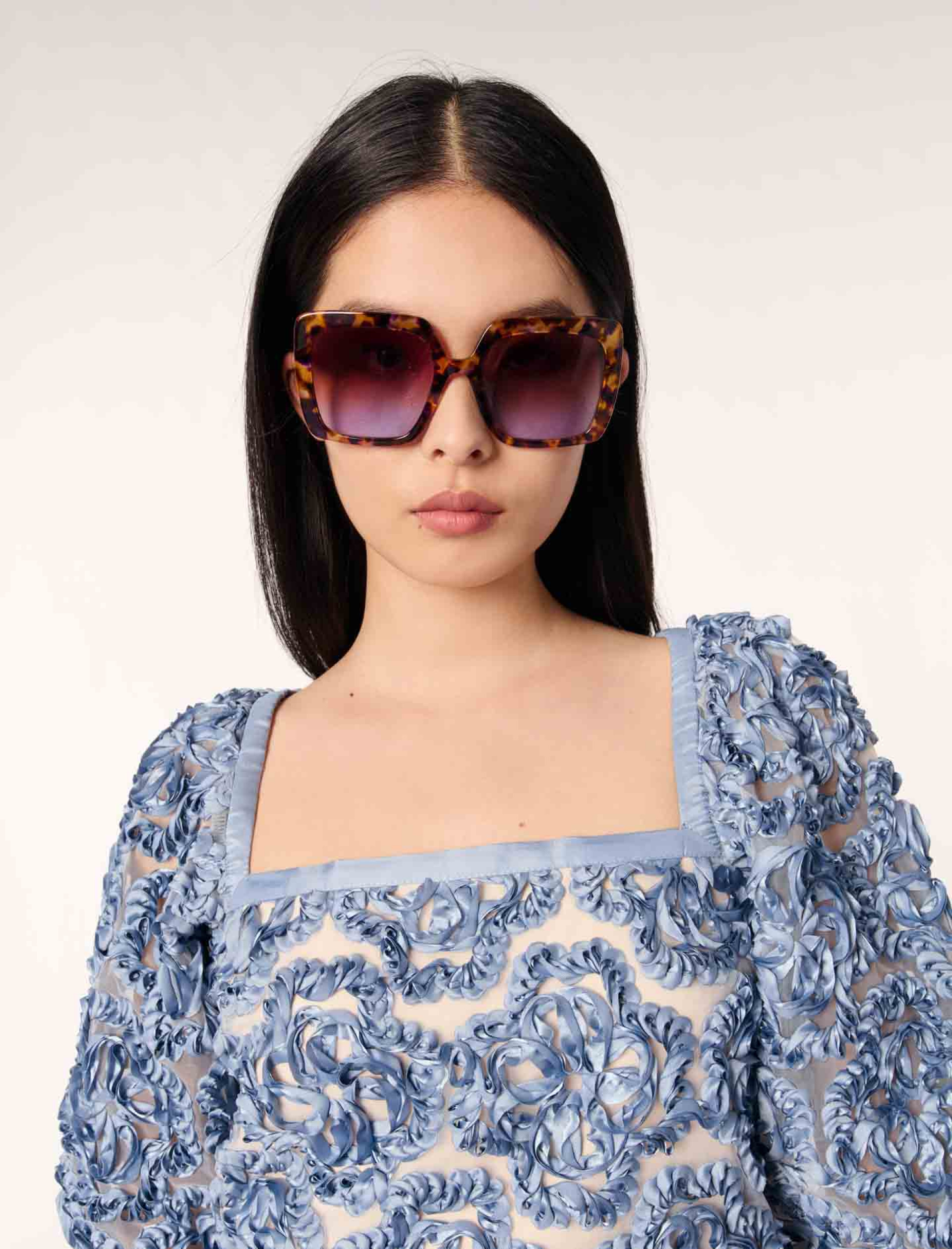 Женский топ из цветочной органзы