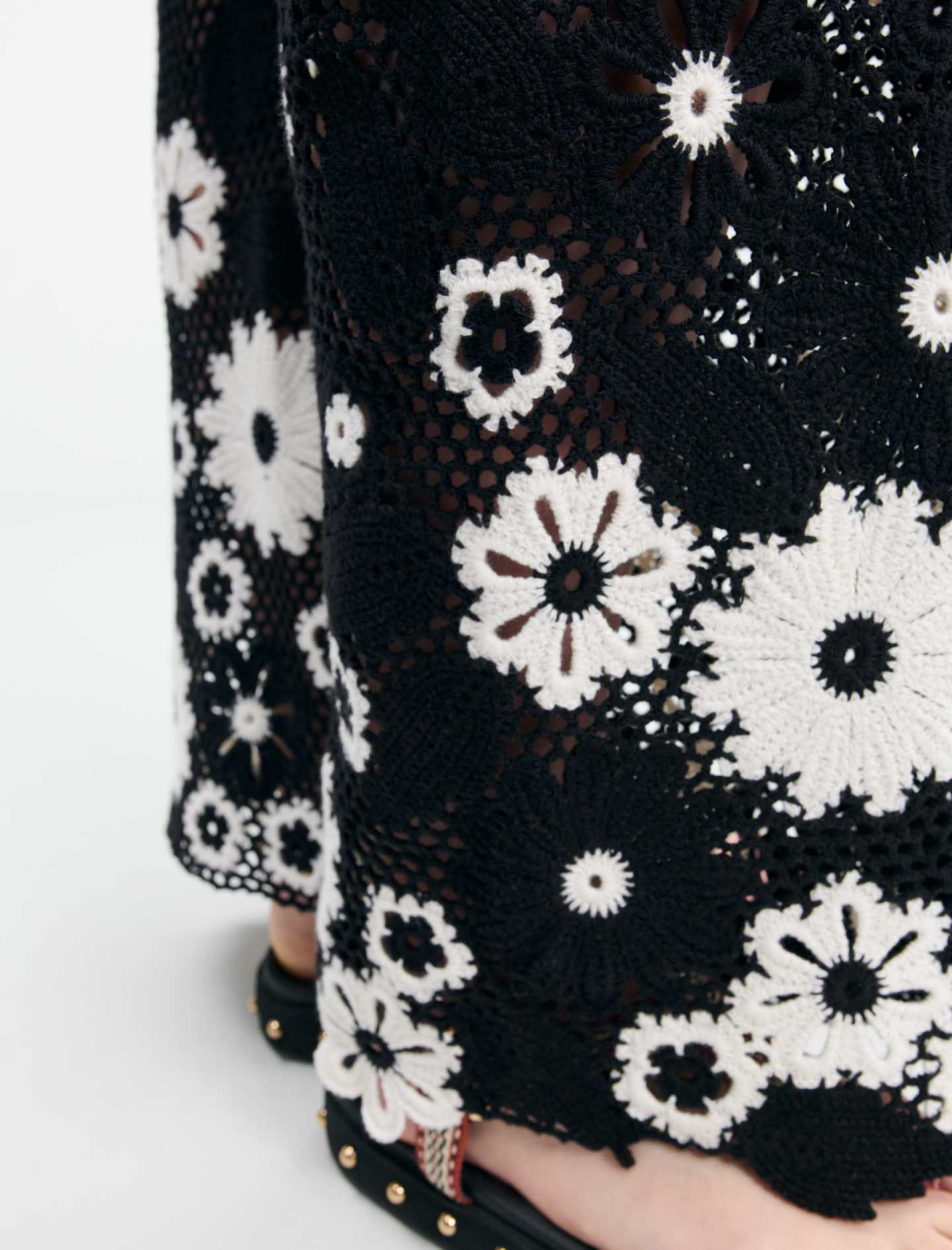 Женские вязаные брюки с цветочным узором