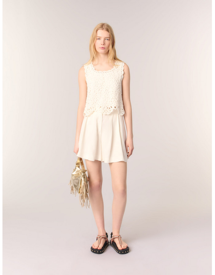 Жіночий  в'язаний топ в техніці кроше