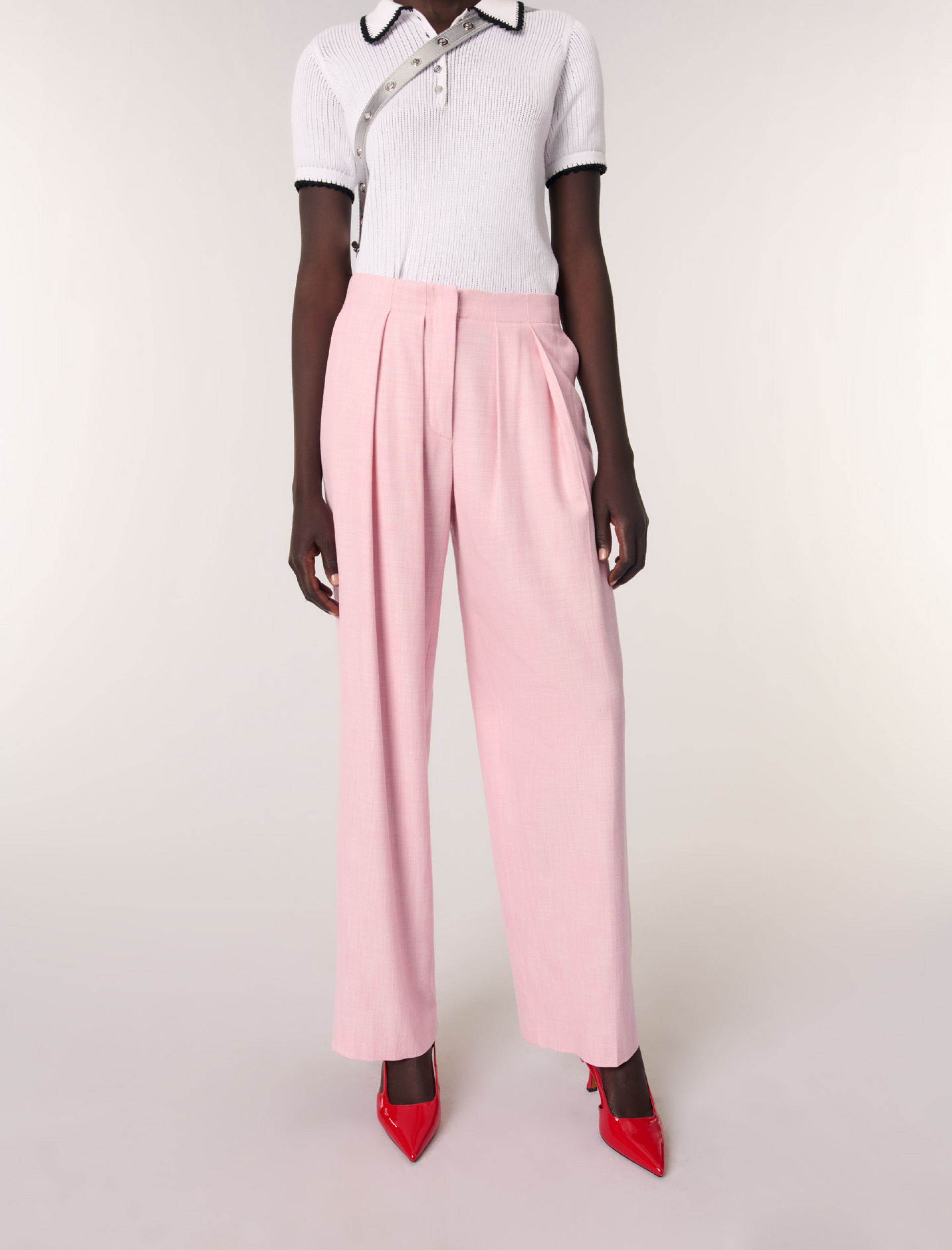 Женские широкие брюки со складками