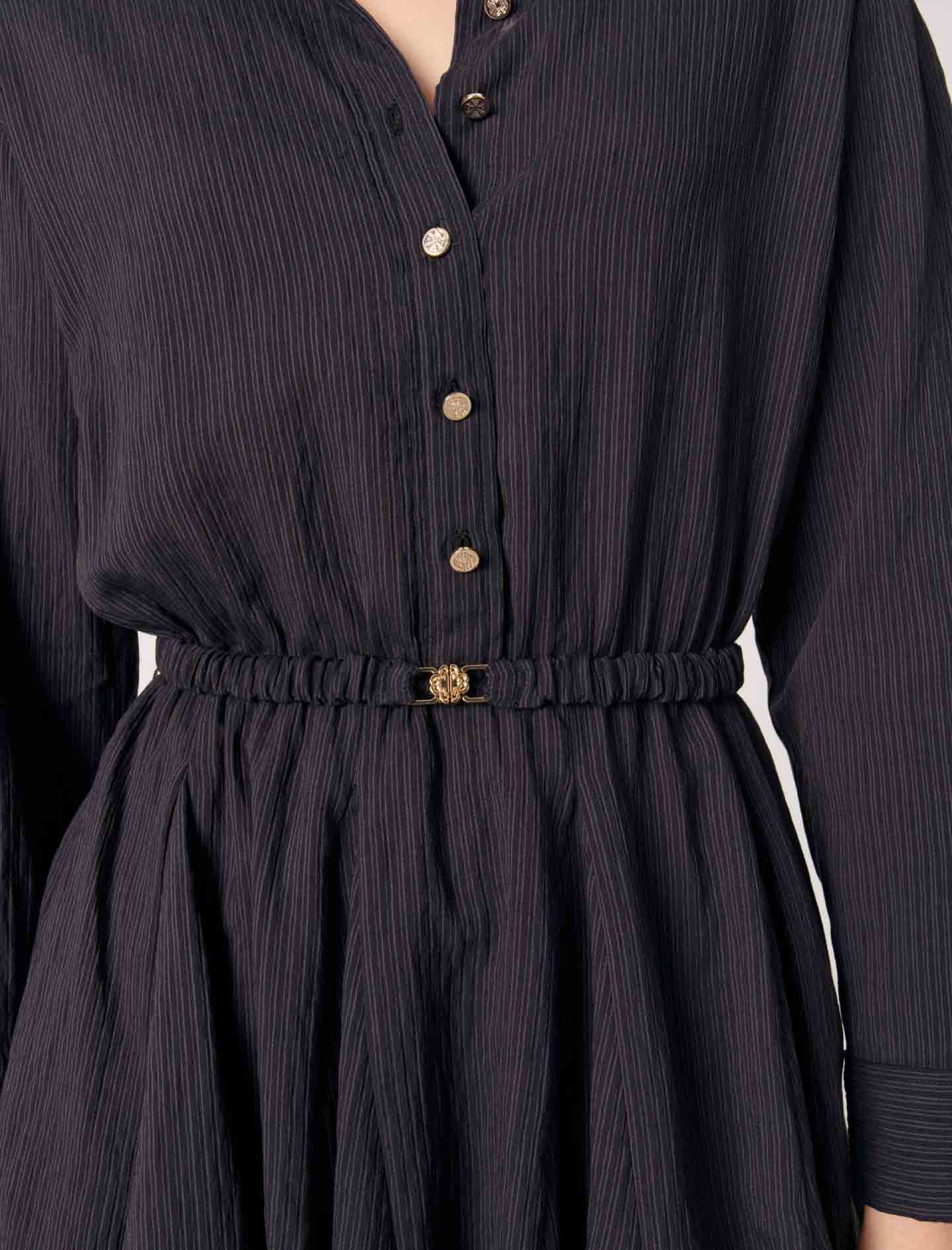 Жіноча коротка сукня з крепу