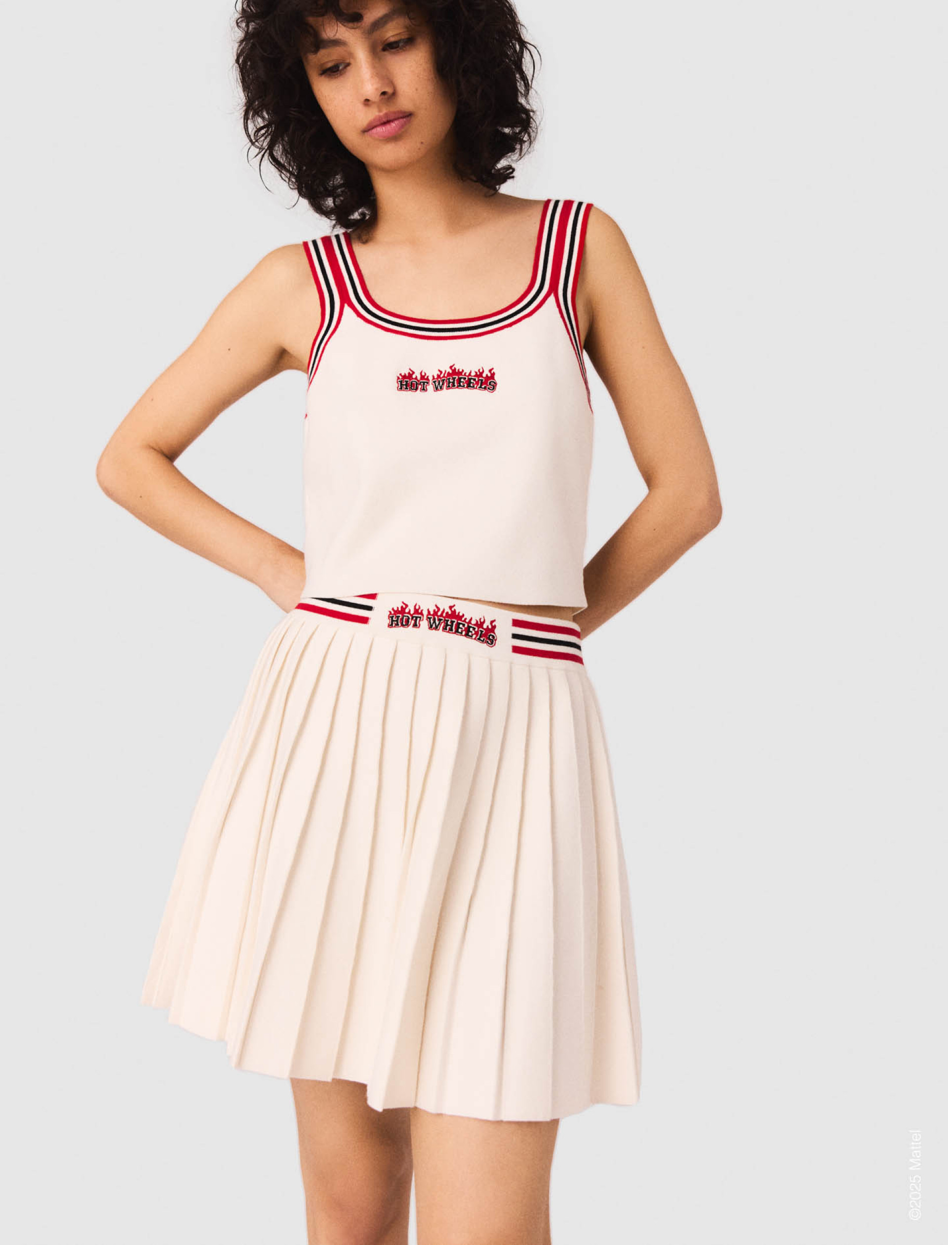 Женская плиссированная вязаная юбка