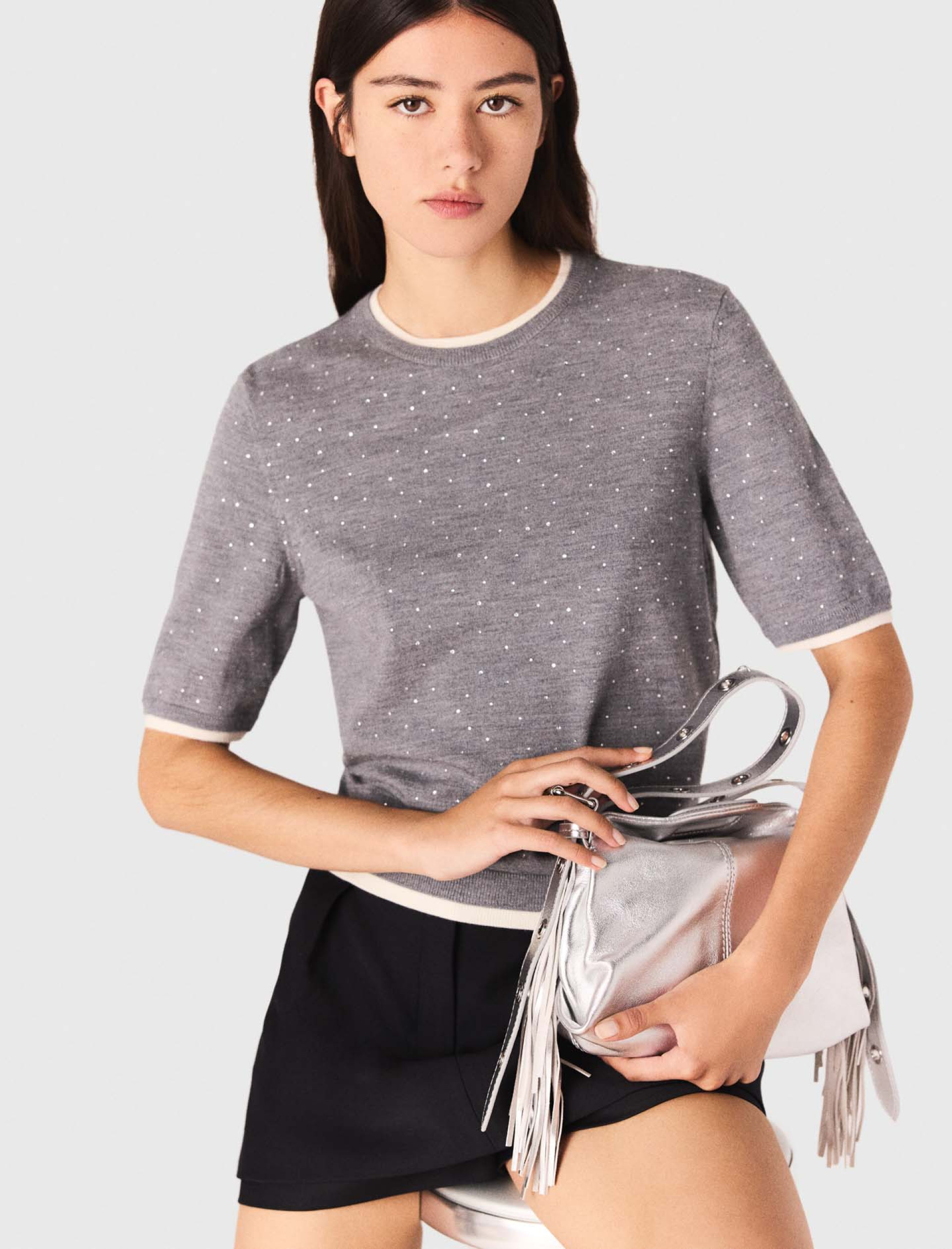 Жіночий джемпер із 100% вовни зі стразами Жіночий джемпер із 100% вовни зі стразами