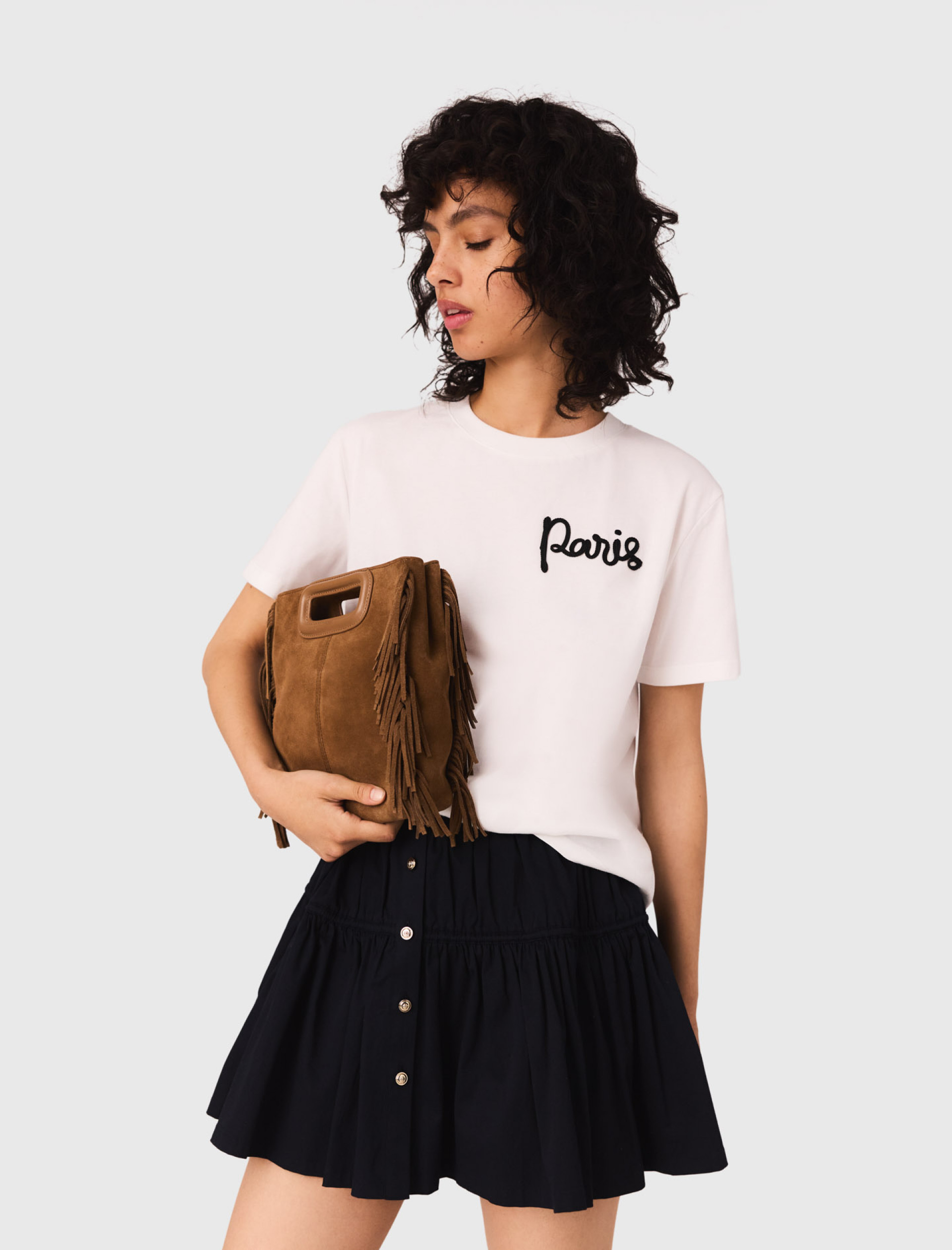 Жіноча футболка з вишивкою Paris Жіноча футболка з вишивкою Paris